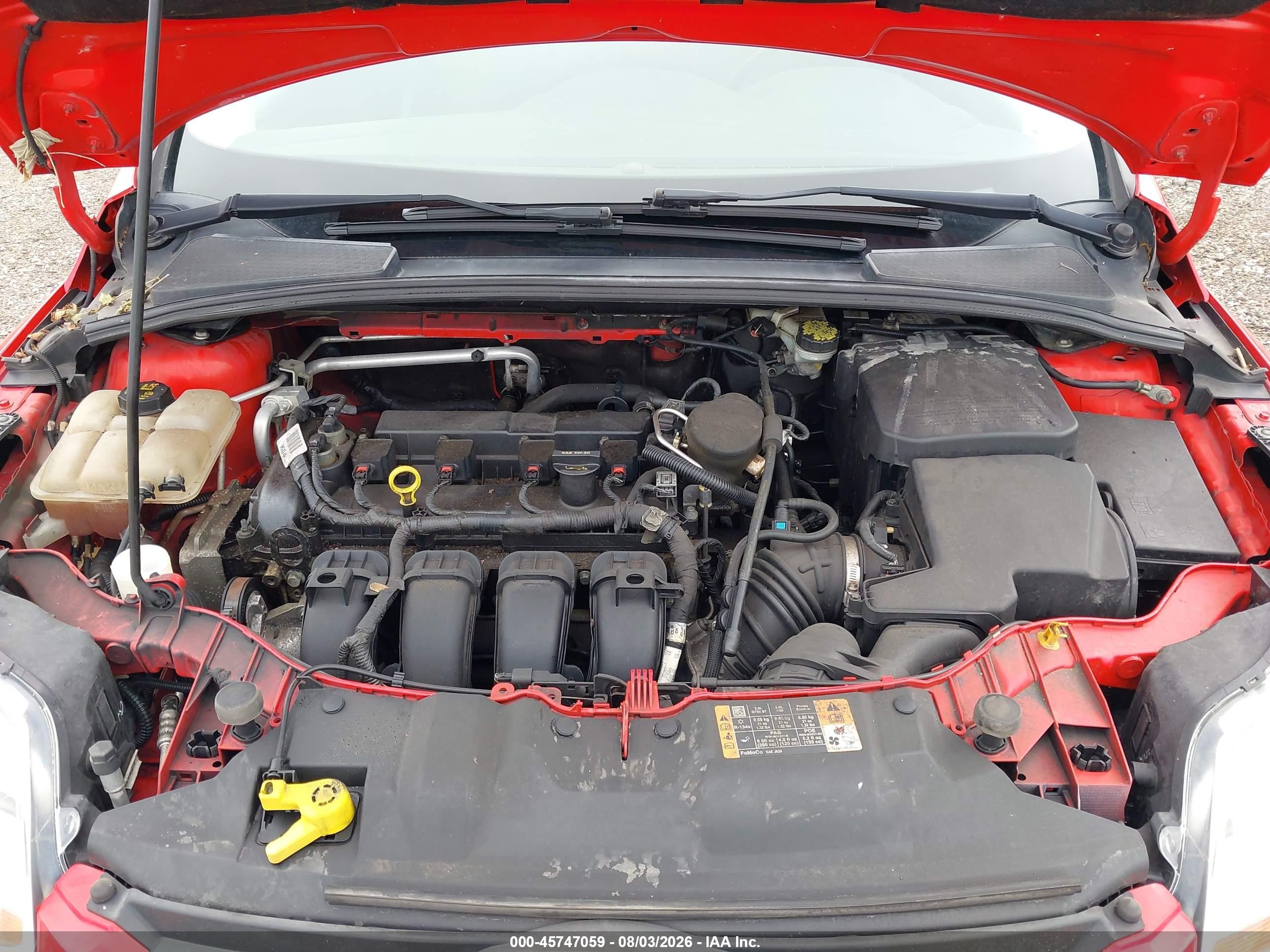 2014 Ford Focus Se Red vin: 1FADP3K22EL319537