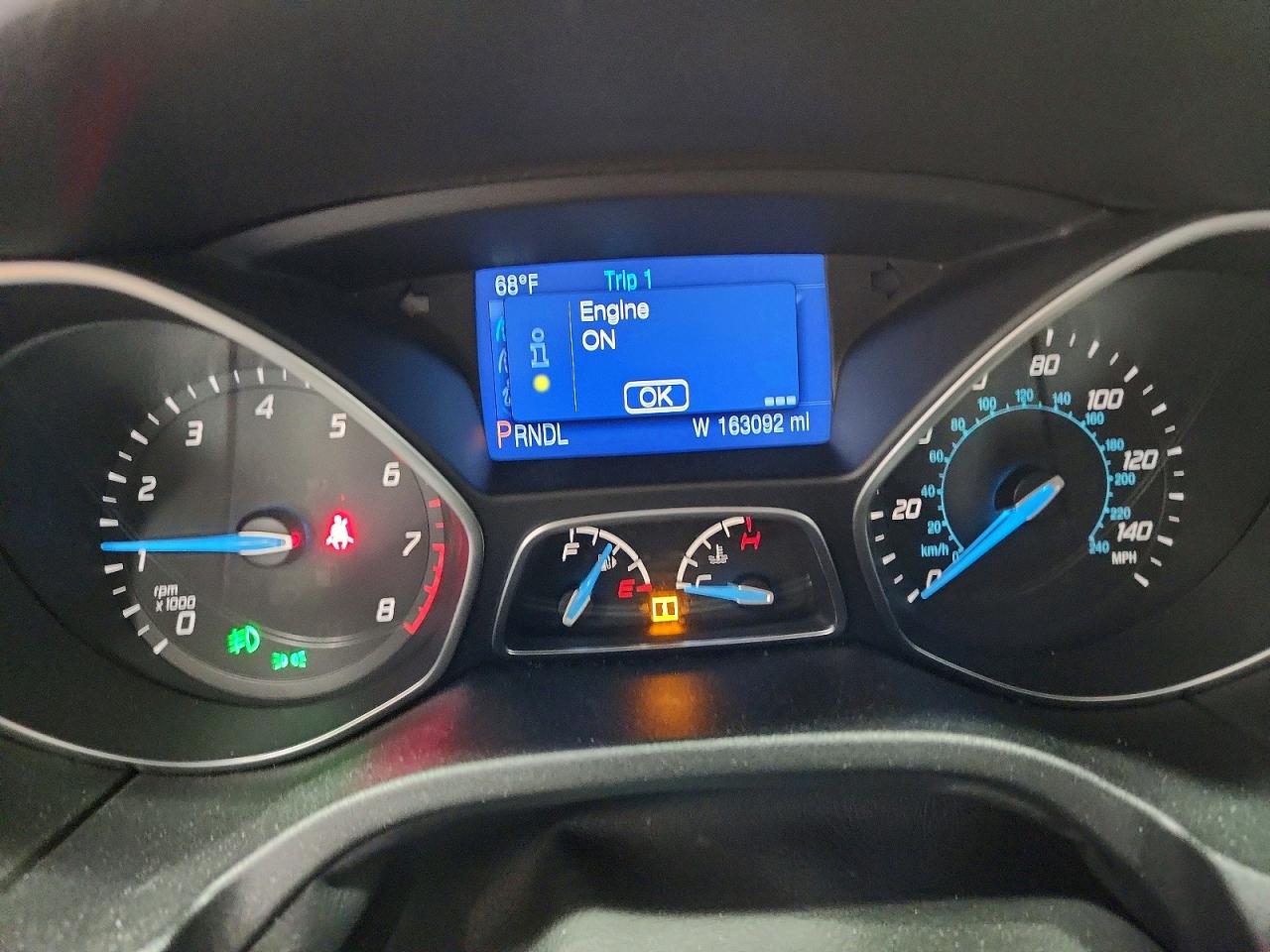 2014 Ford Focus Se White vin: 1FADP3K22EL320011