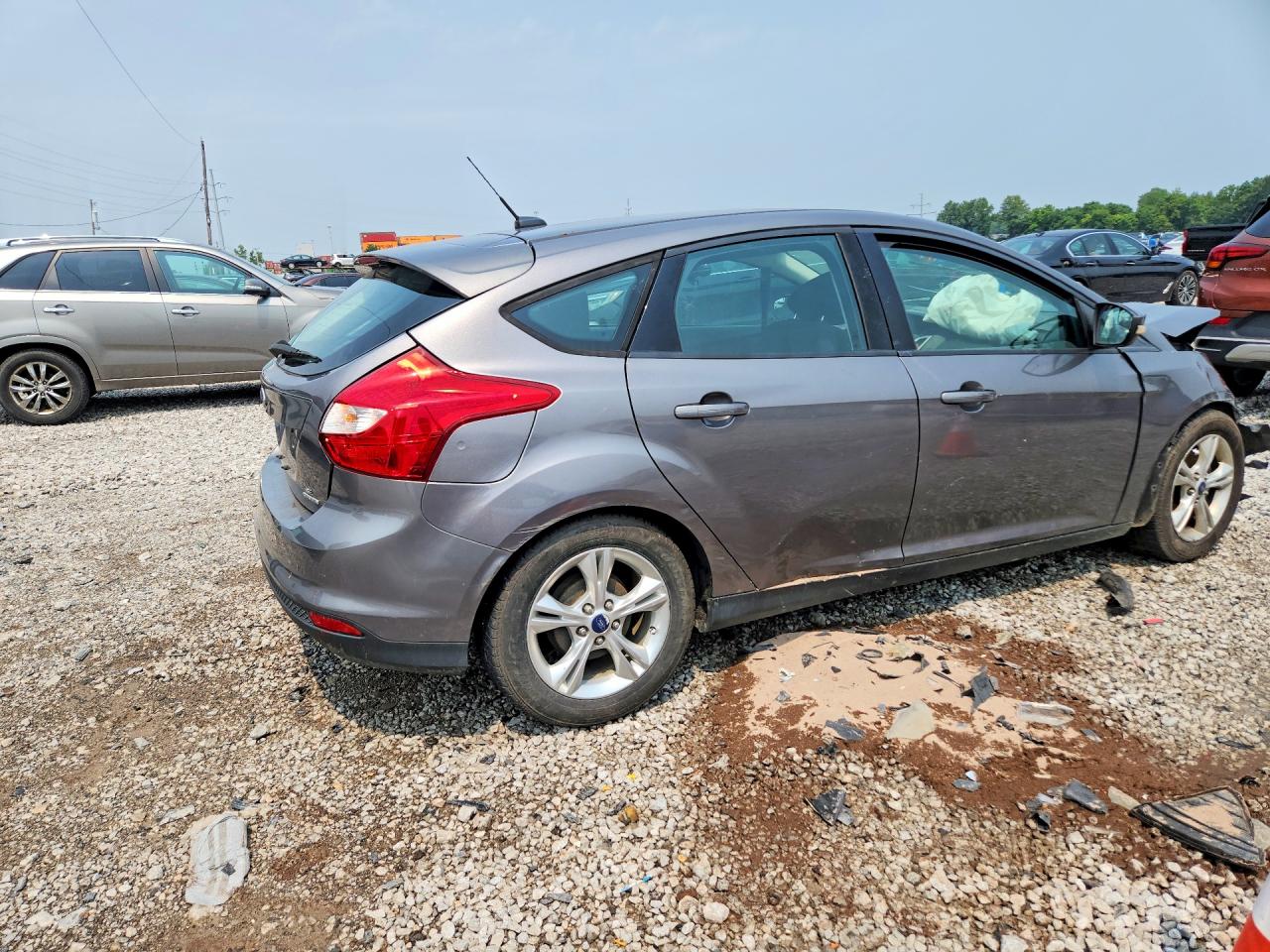 2014 Ford Focus Se Gray vin: 1FADP3K22EL370892