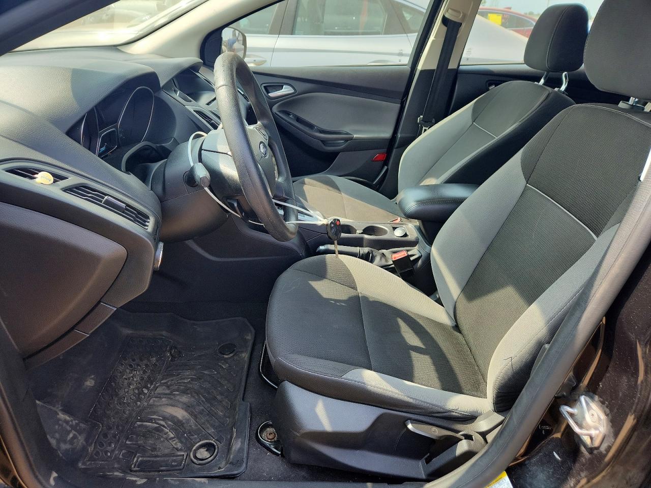 2014 Ford Focus Se Black vin: 1FADP3K22EL384601