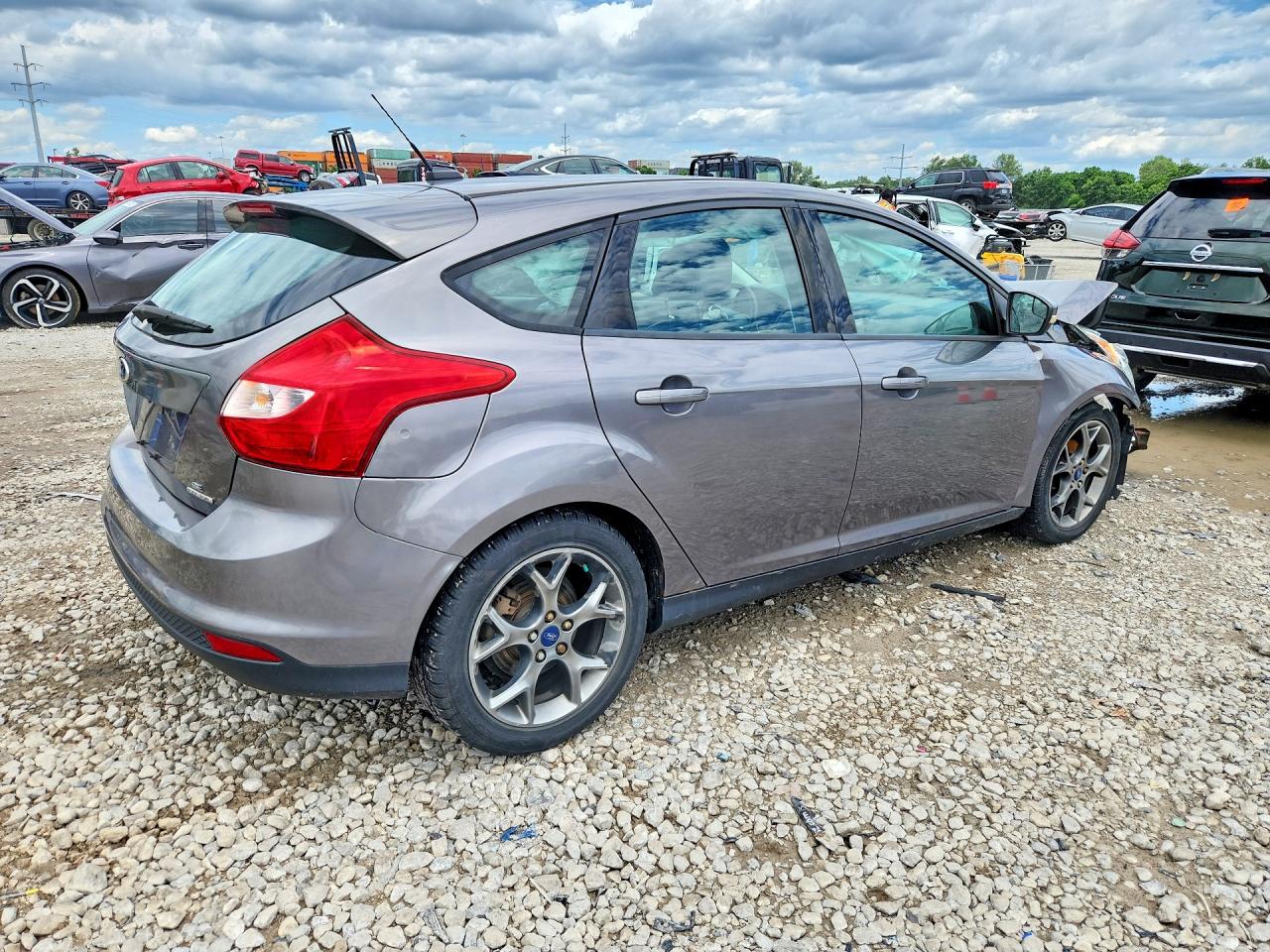 2014 Ford Focus Se Gray vin: 1FADP3K22EL399163