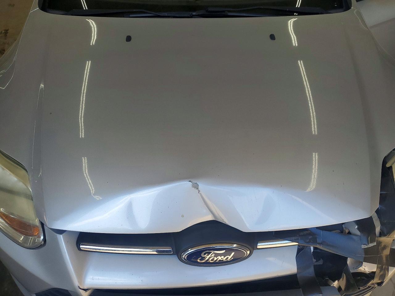 2014 Ford Focus Se Silver vin: 1FADP3K22EL399843
