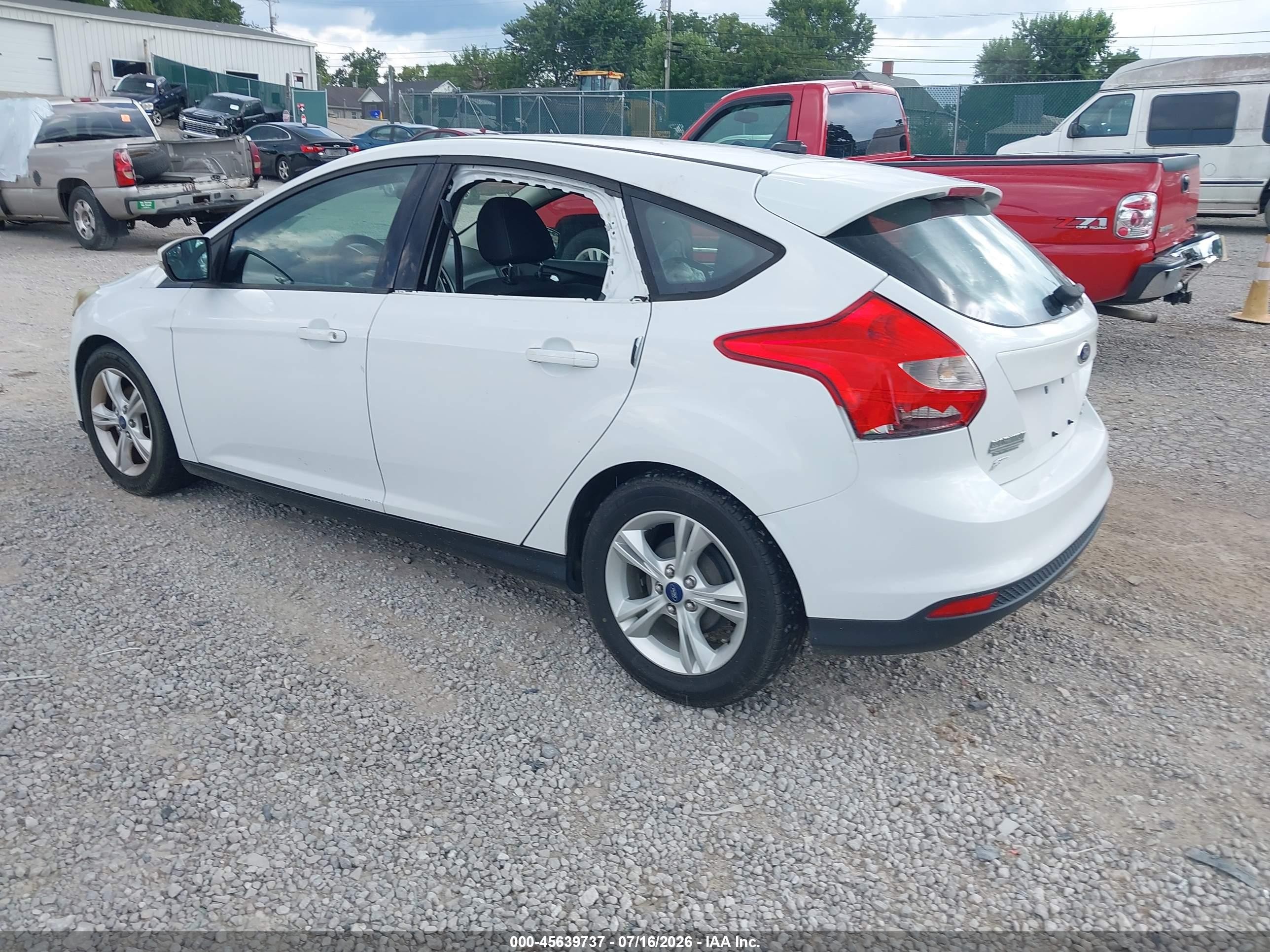 2014 Ford Focus Se White vin: 1FADP3K22EL428774