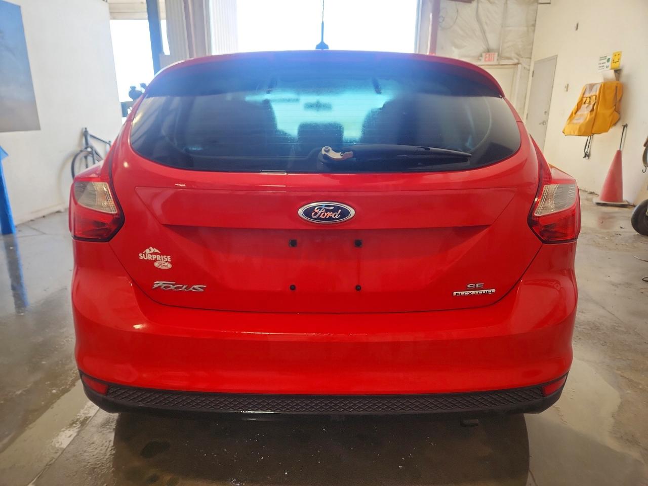 2014 Ford Focus Se Red vin: 1FADP3K22EL442500