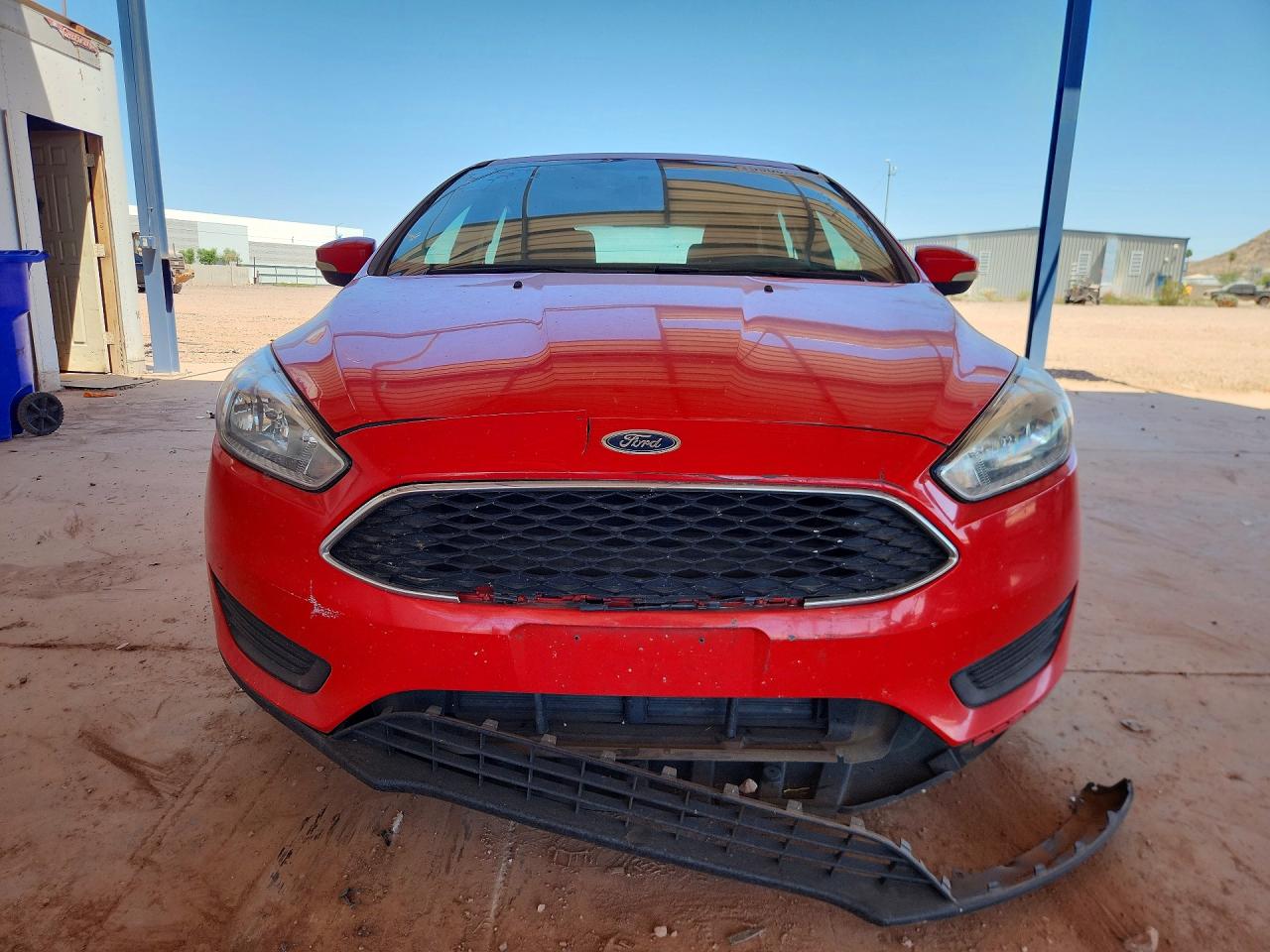 2015 Ford Focus Se Red vin: 1FADP3K22FL209623