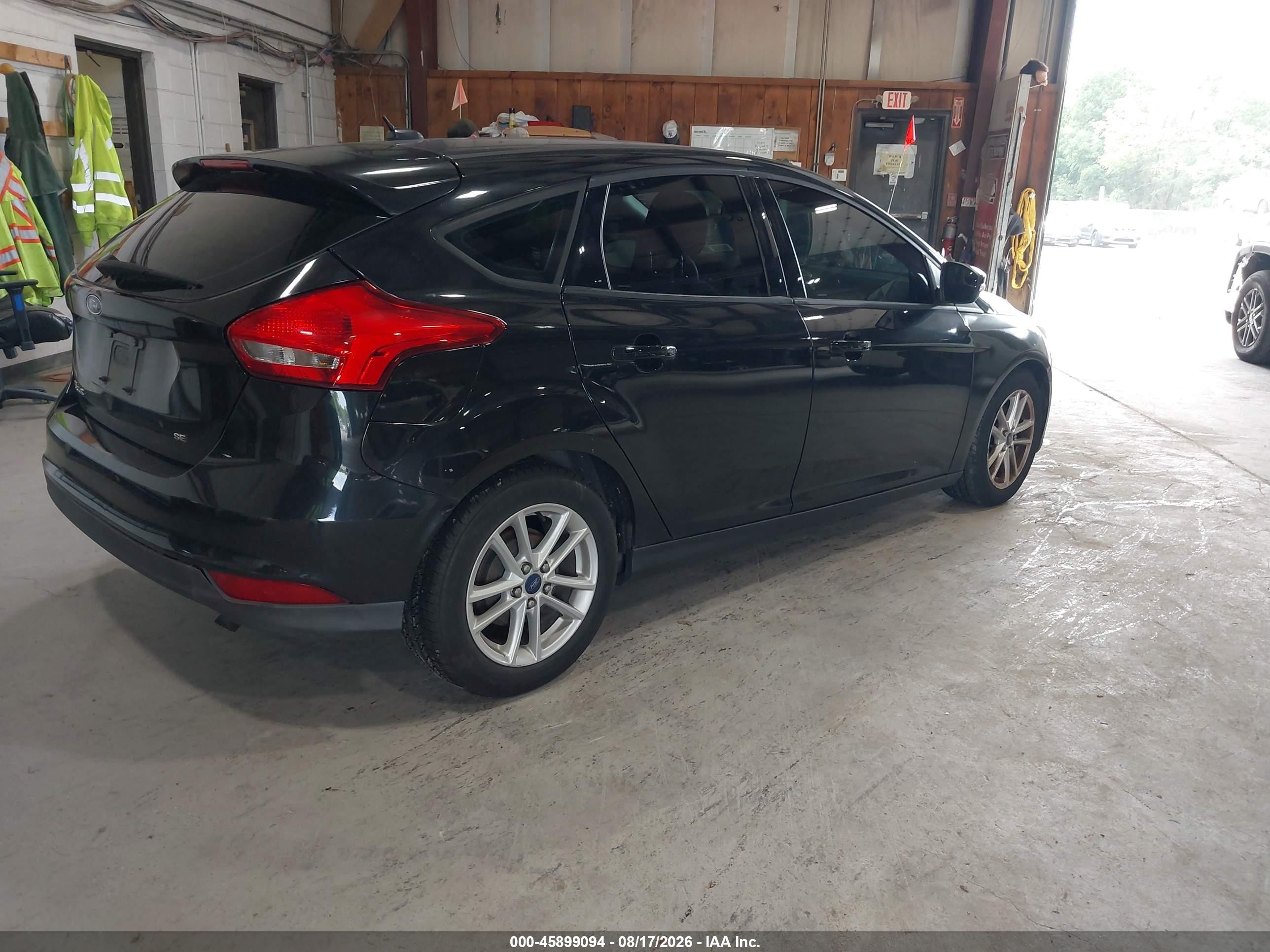 2015 Ford Focus Se Black vin: 1FADP3K22FL291322