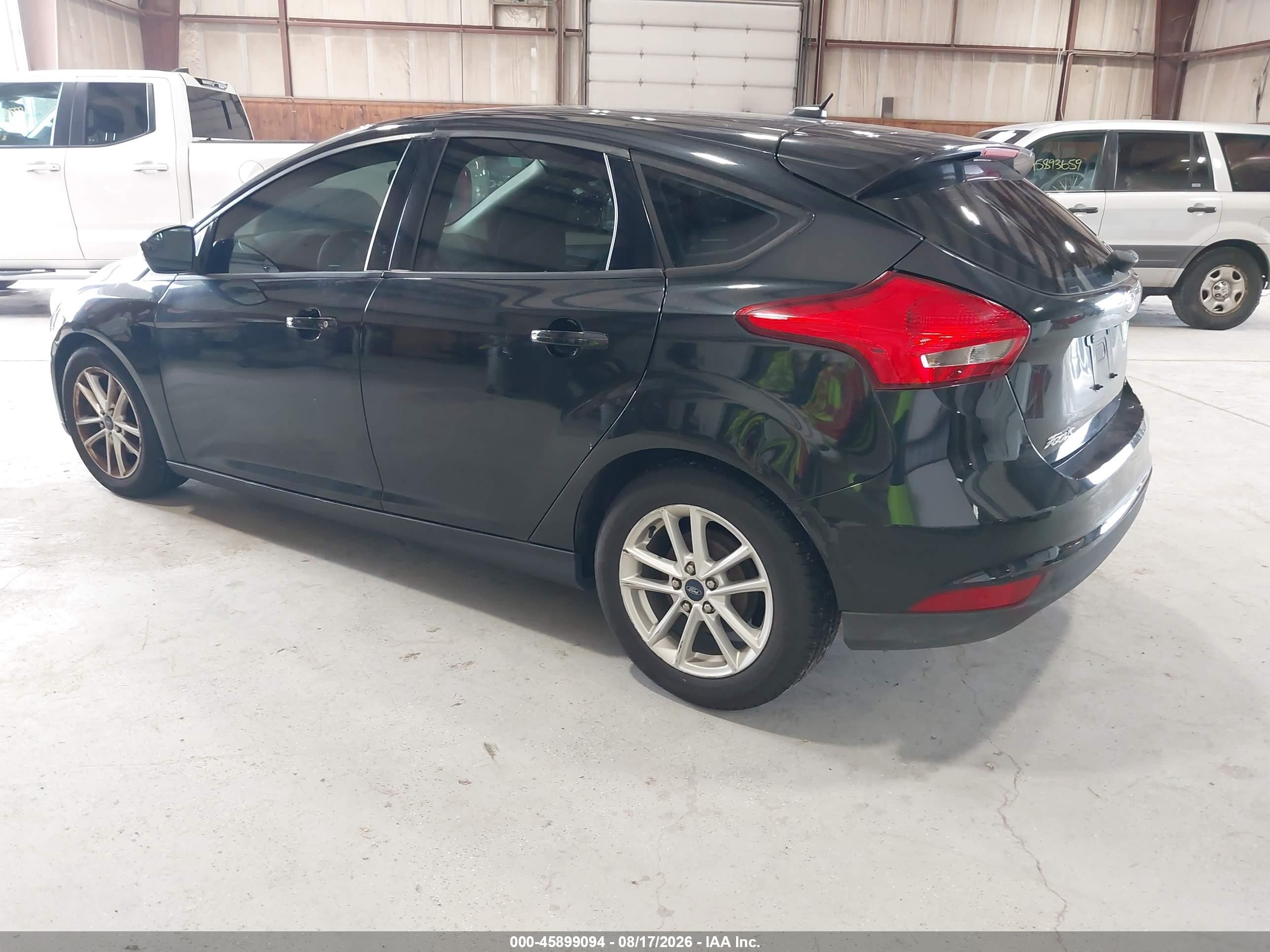 2015 Ford Focus Se Black vin: 1FADP3K22FL291322