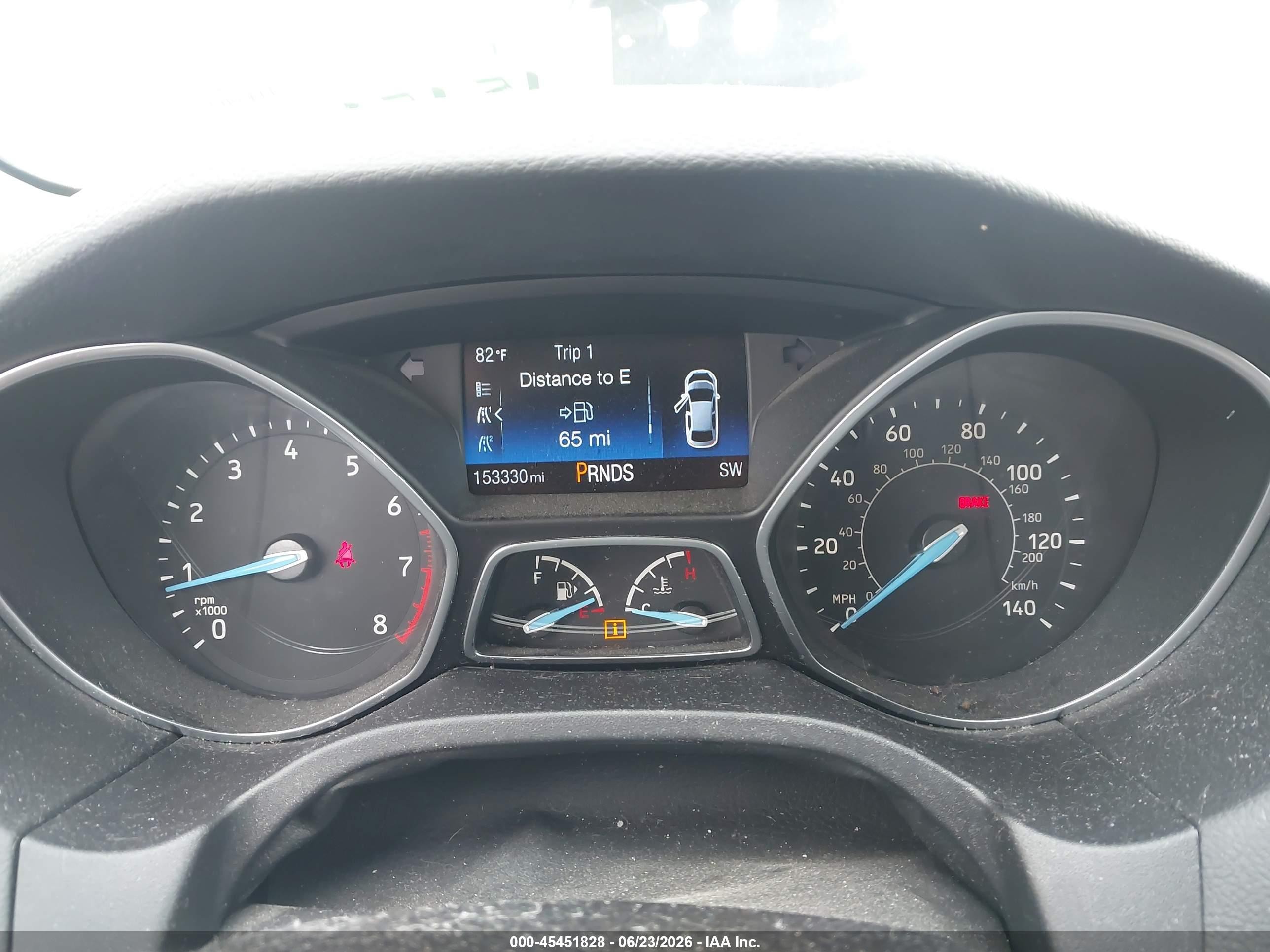 2015 Ford Focus Se Gray vin: 1FADP3K22FL362308
