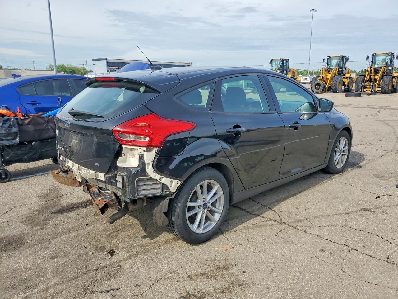 2017 Ford Focus Se Black vin: 1FADP3K22HL340425
