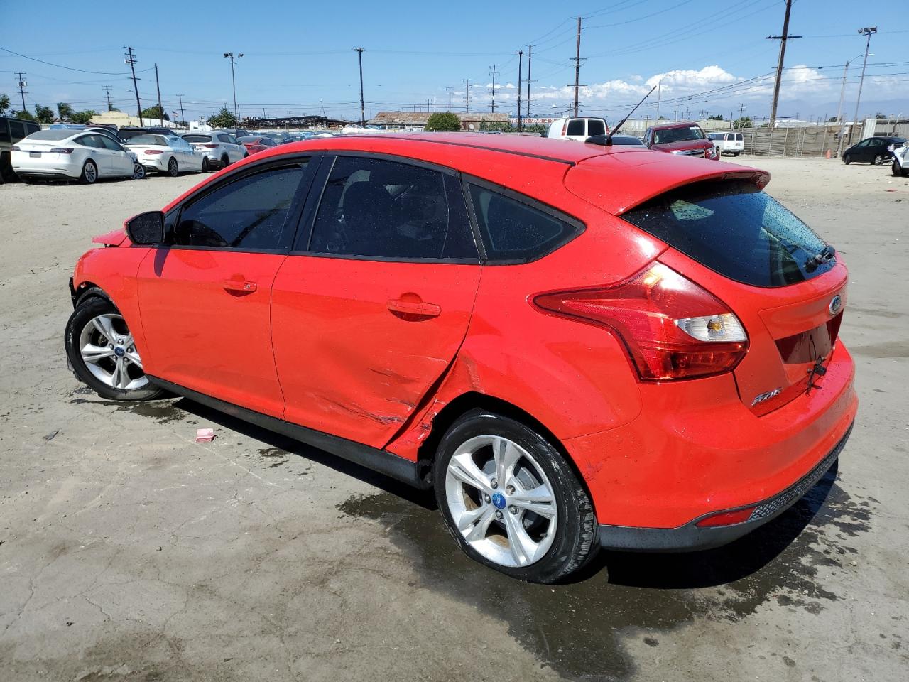 2013 Ford Focus Se Red vin: 1FADP3K23DL125355
