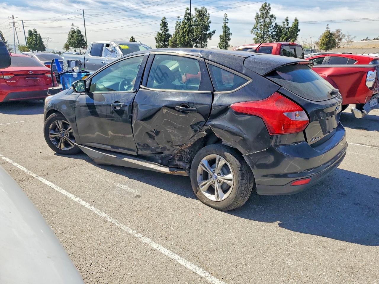 2013 Ford Focus Se Black vin: 1FADP3K23DL144083
