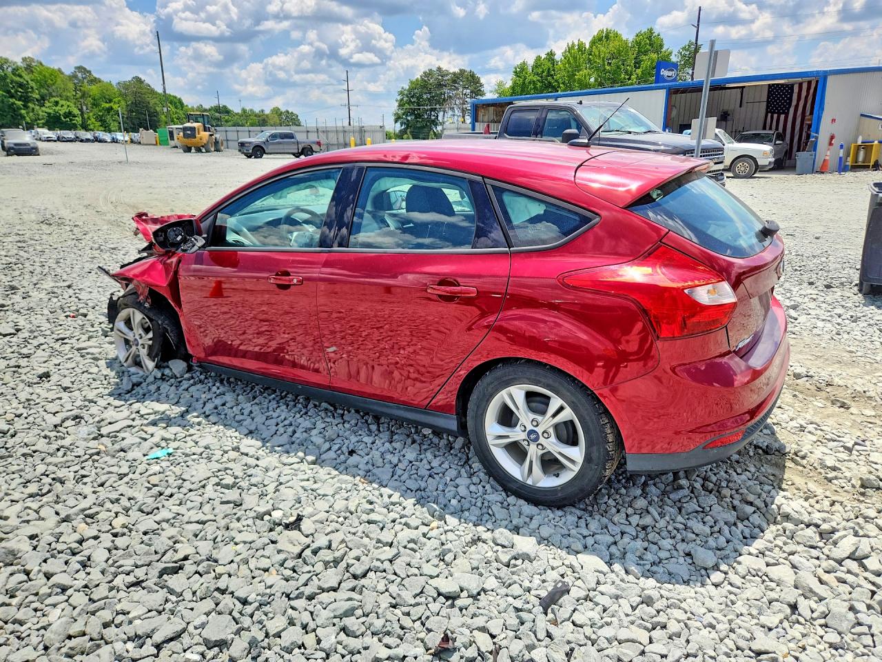 2013 Ford Focus Se Red vin: 1FADP3K23DL150921