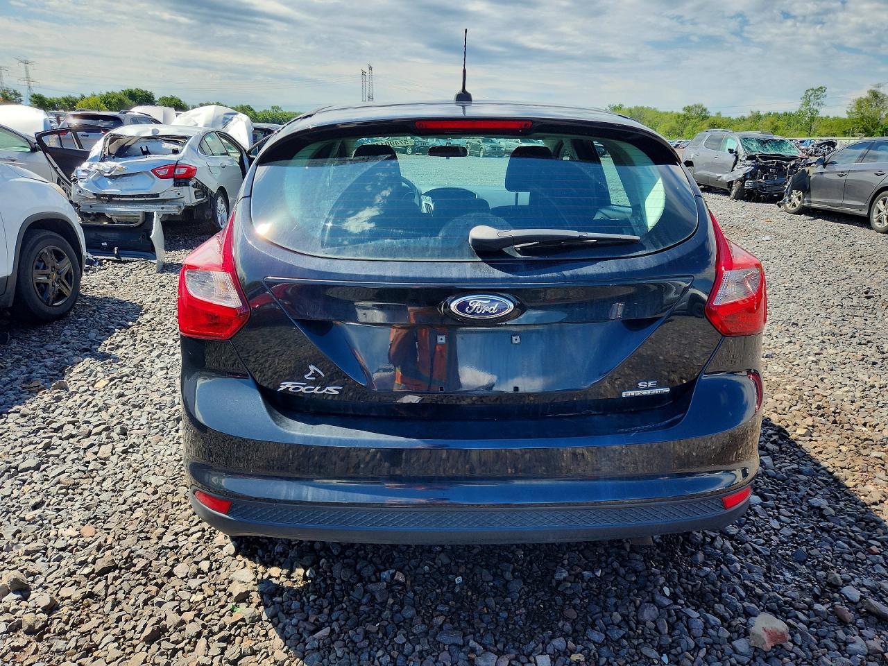 2013 Ford Focus Se Черный vin: 1FADP3K23DL157206