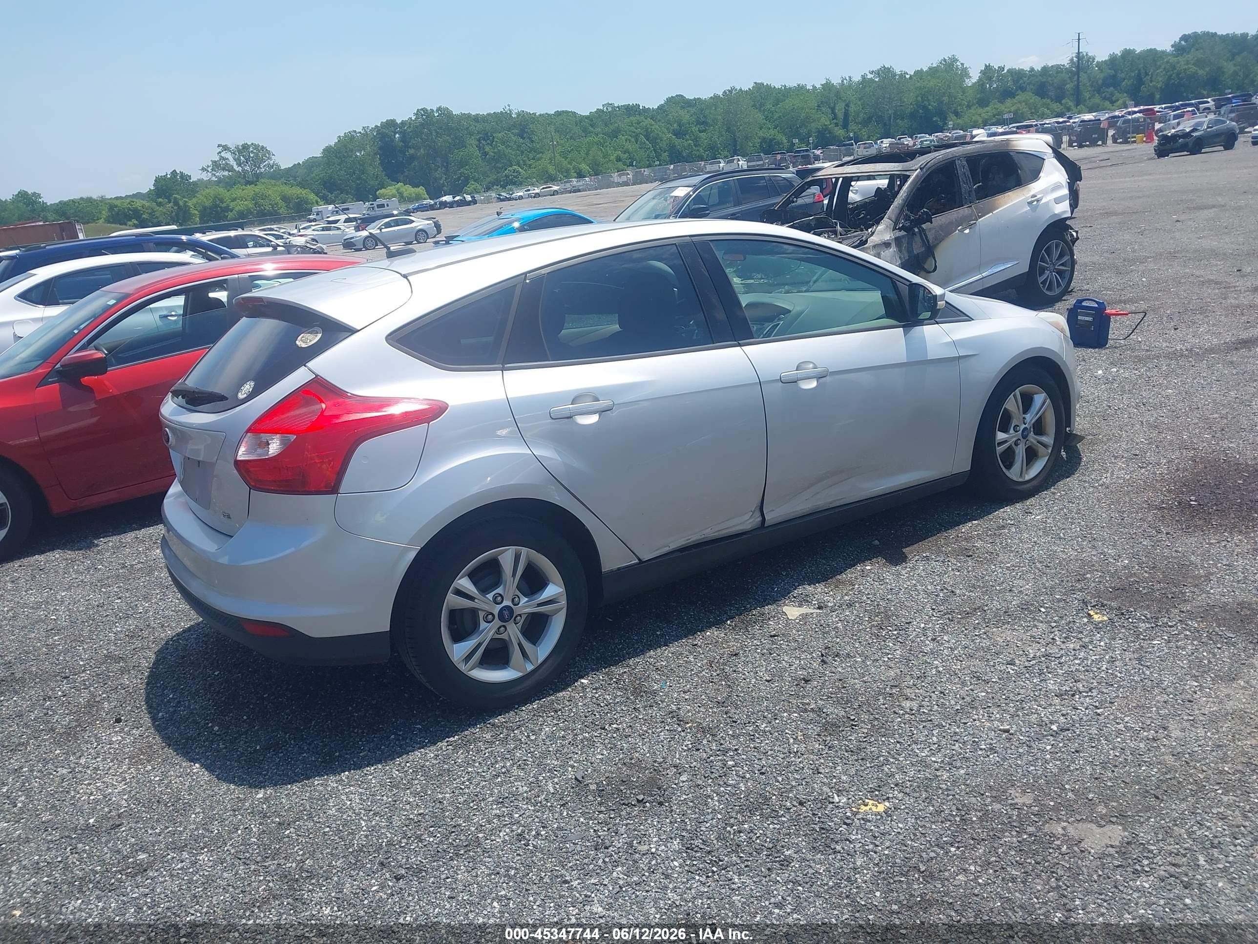 2013 Ford Focus Se Silver vin: 1FADP3K23DL174278