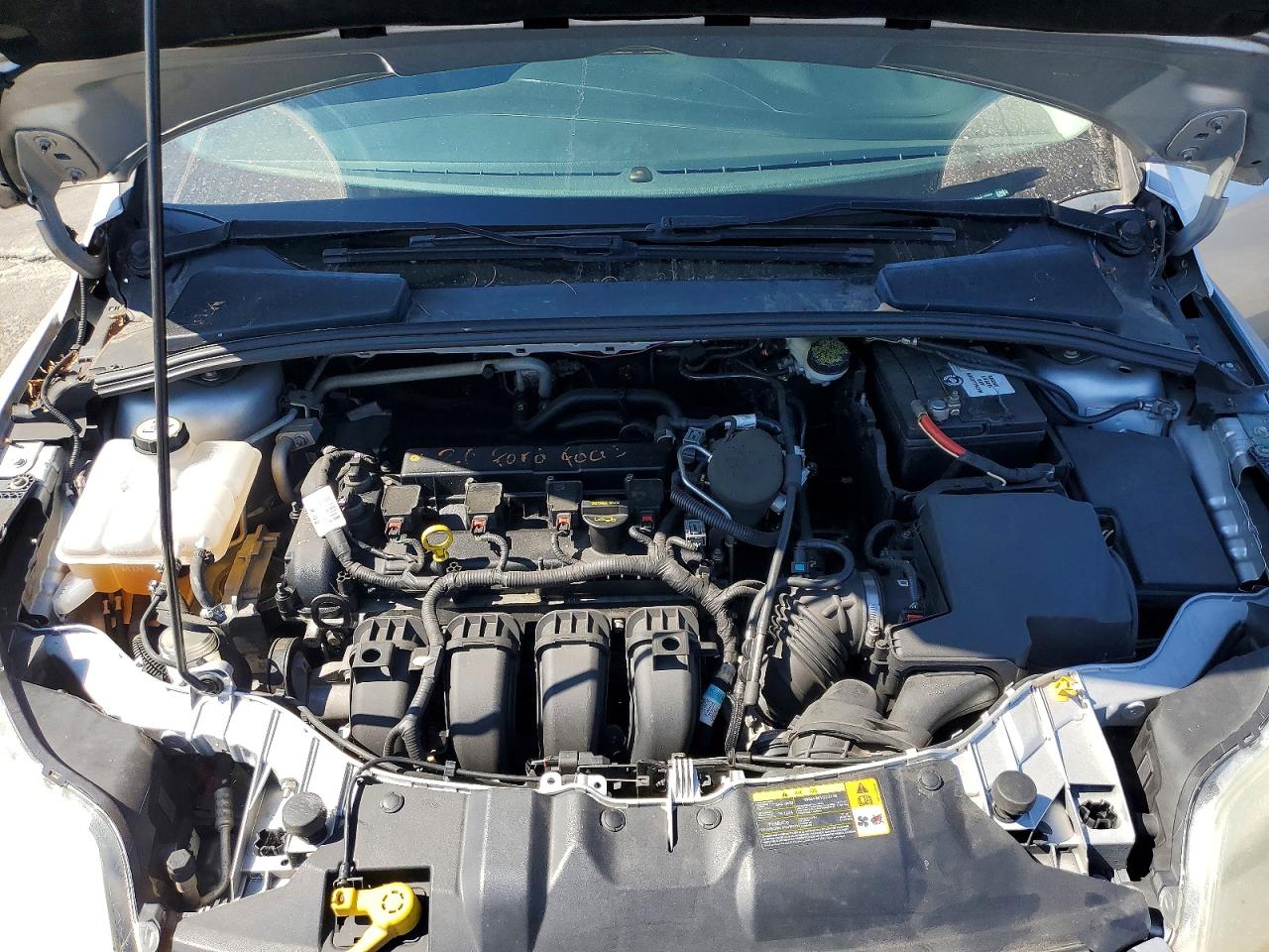 2013 Ford Focus Se Серебряный vin: 1FADP3K23DL214035