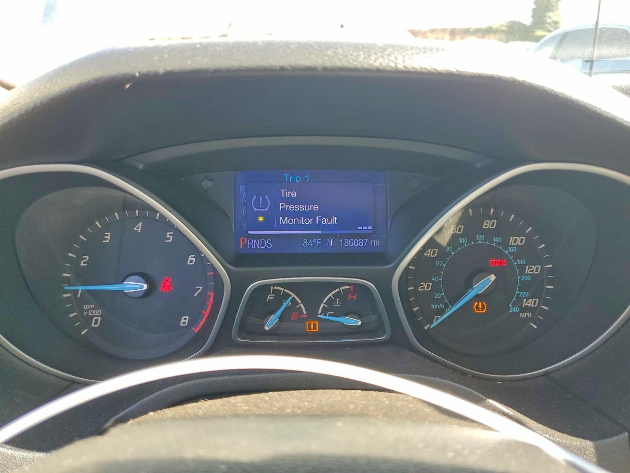 2013 Ford Focus Se Серебряный vin: 1FADP3K23DL214035