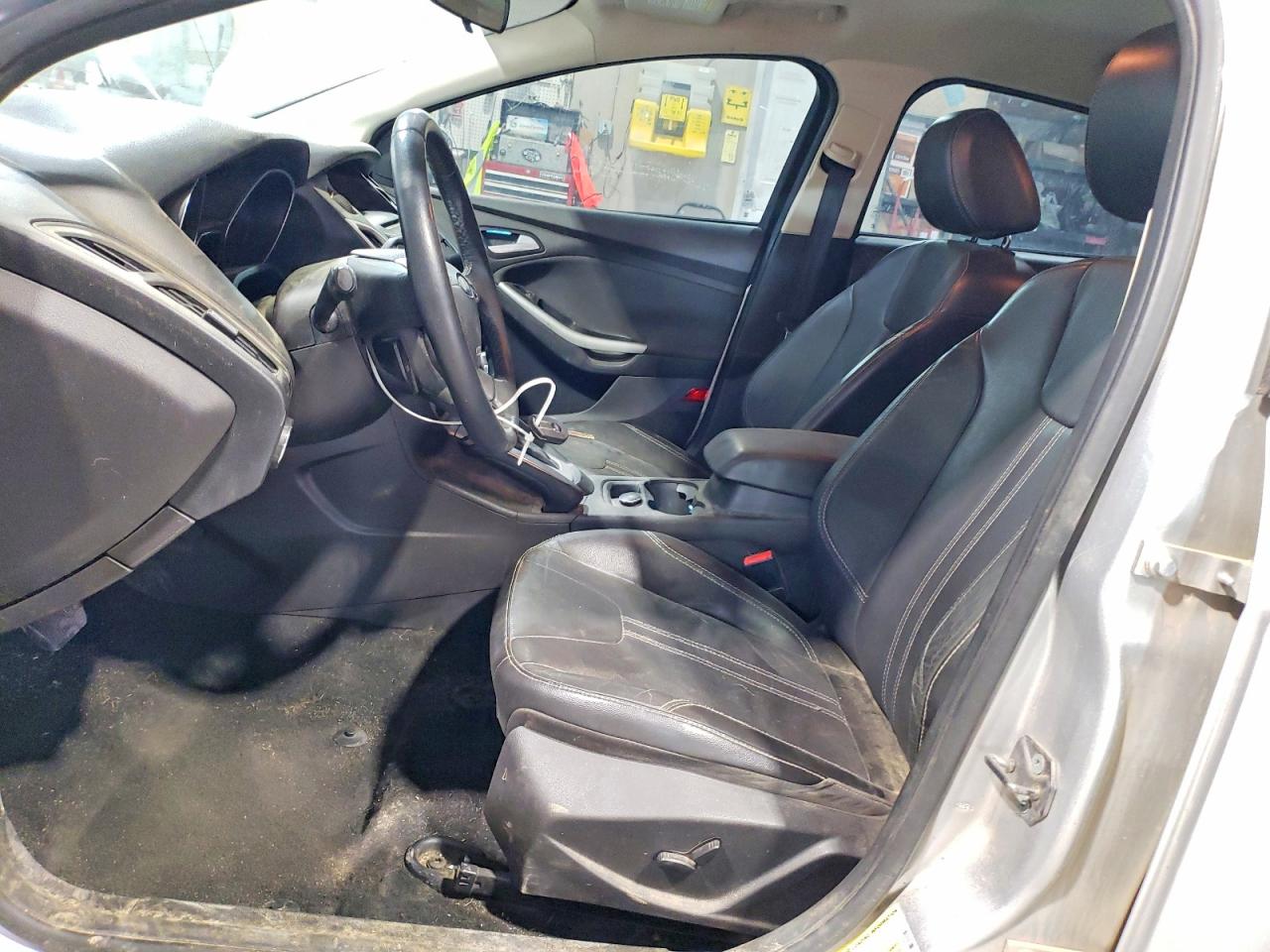 2013 Ford Focus Se Silver vin: 1FADP3K23DL217369