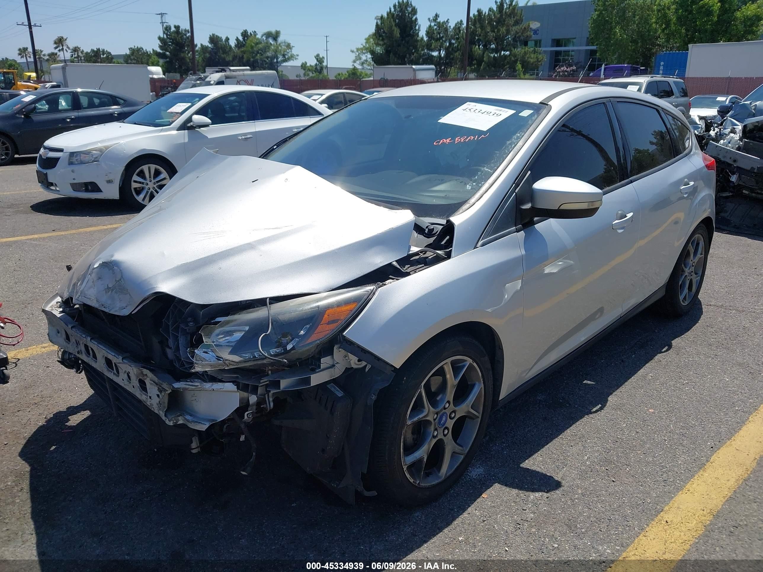 2013 Ford Focus Se Silver vin: 1FADP3K23DL227707