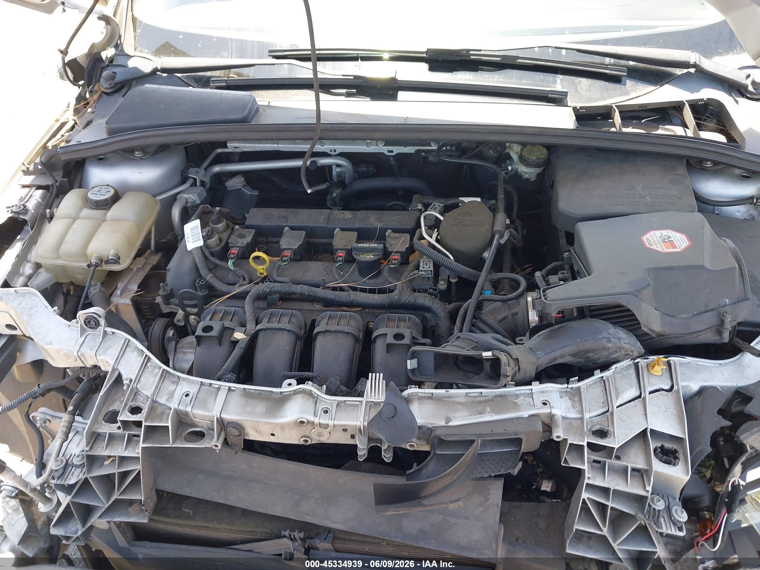 2013 Ford Focus Se Silver vin: 1FADP3K23DL227707