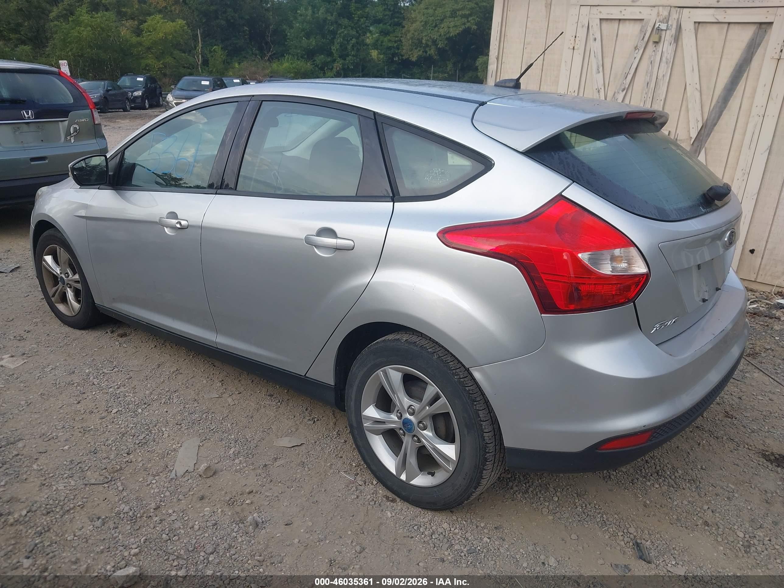 2013 Ford Focus Se Silver vin: 1FADP3K23DL240229