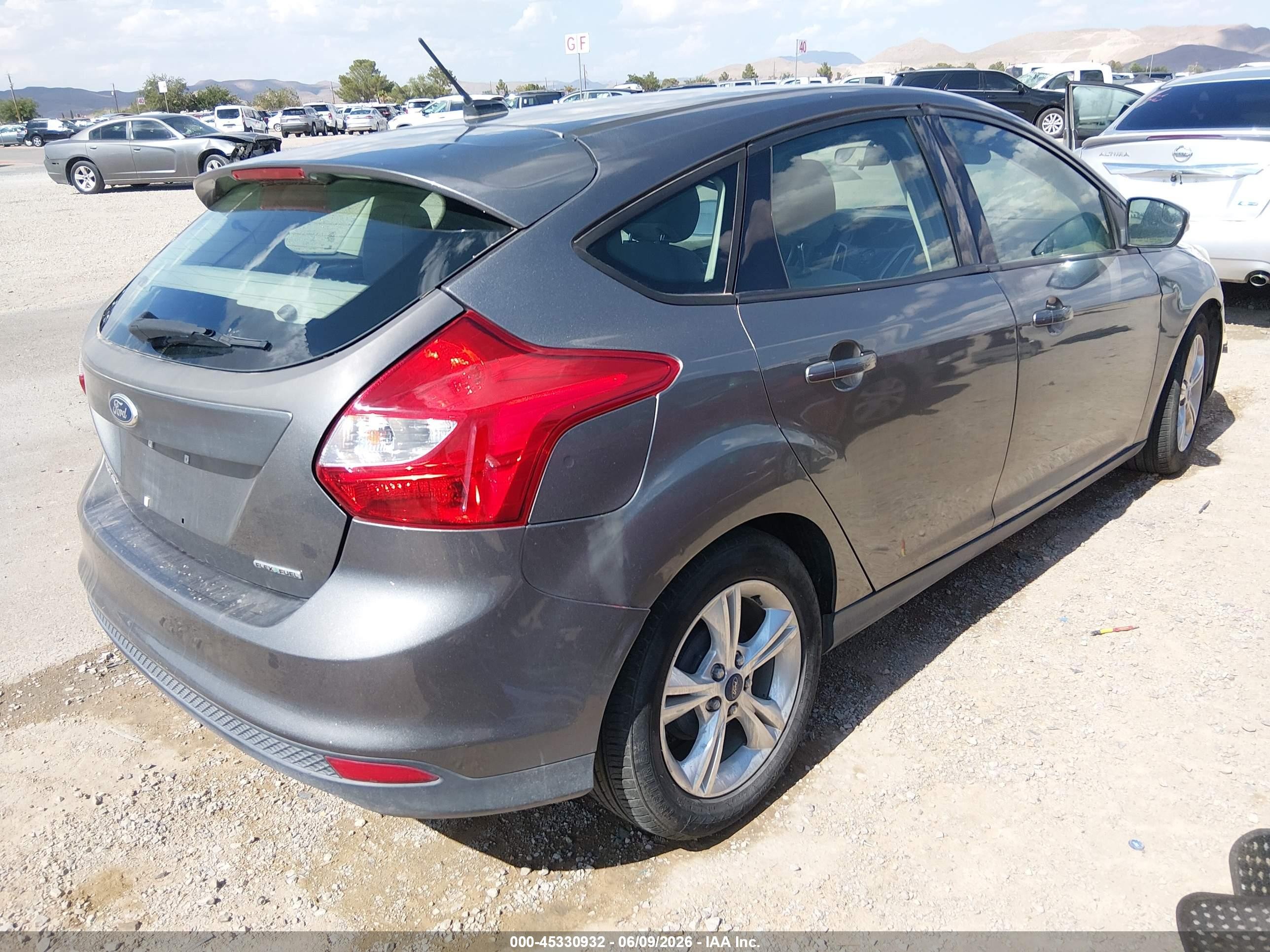 2013 Ford Focus Se Gray vin: 1FADP3K23DL247469