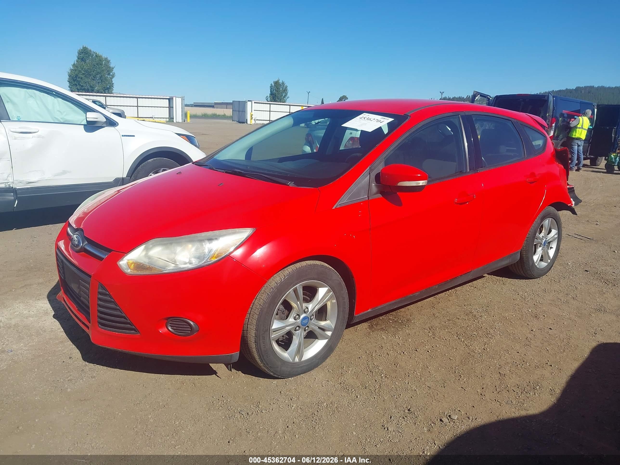 2013 Ford Focus Se Red vin: 1FADP3K23DL247732