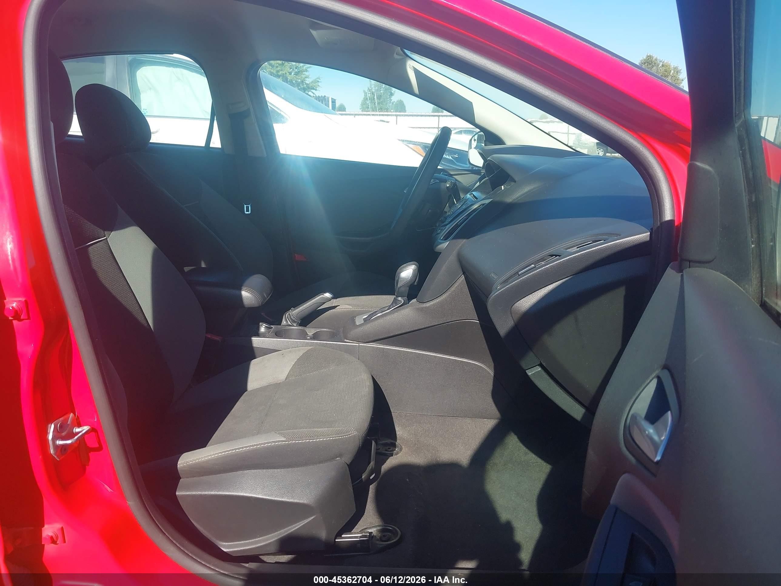 2013 Ford Focus Se Red vin: 1FADP3K23DL247732