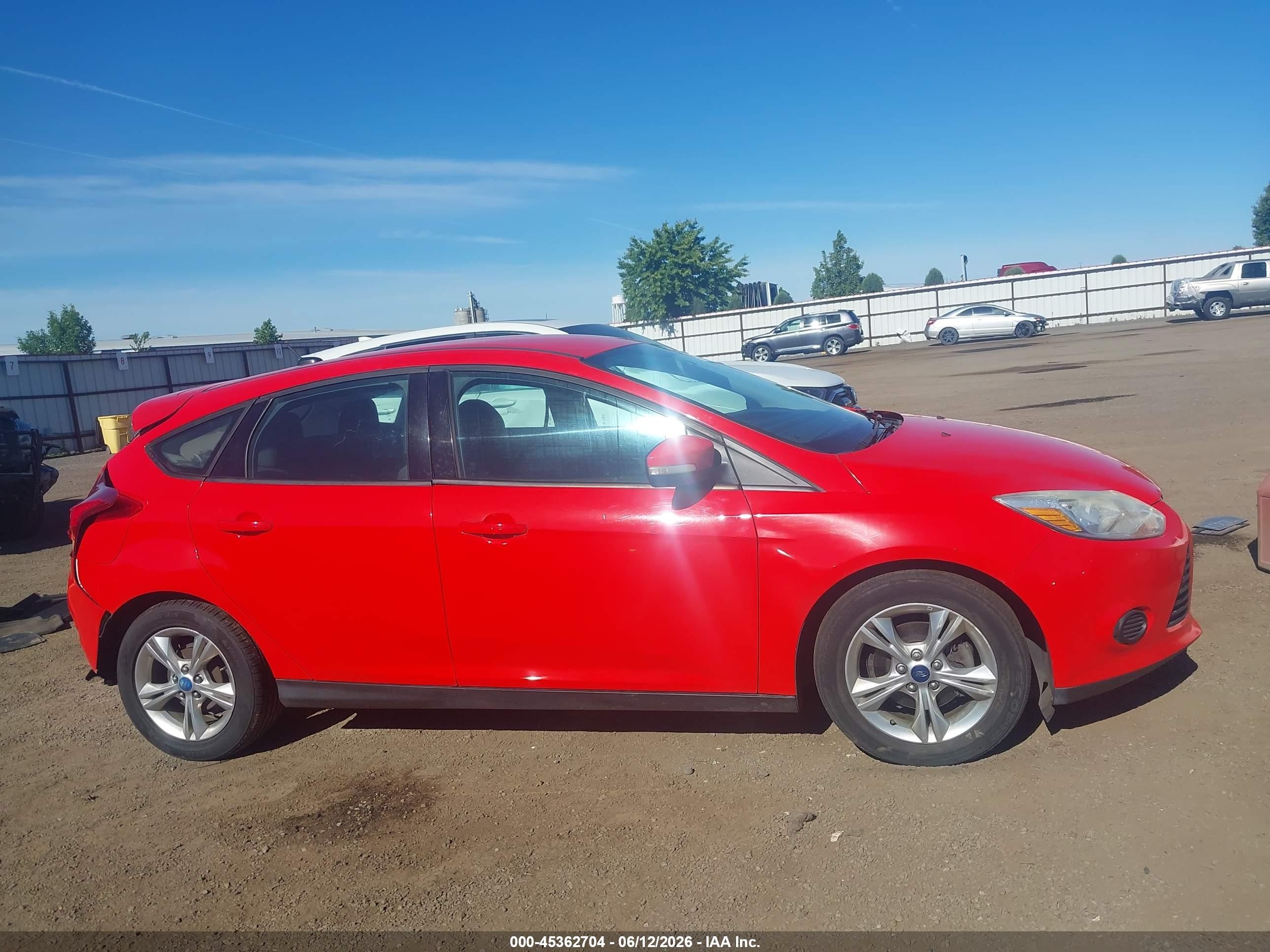 2013 Ford Focus Se Red vin: 1FADP3K23DL247732