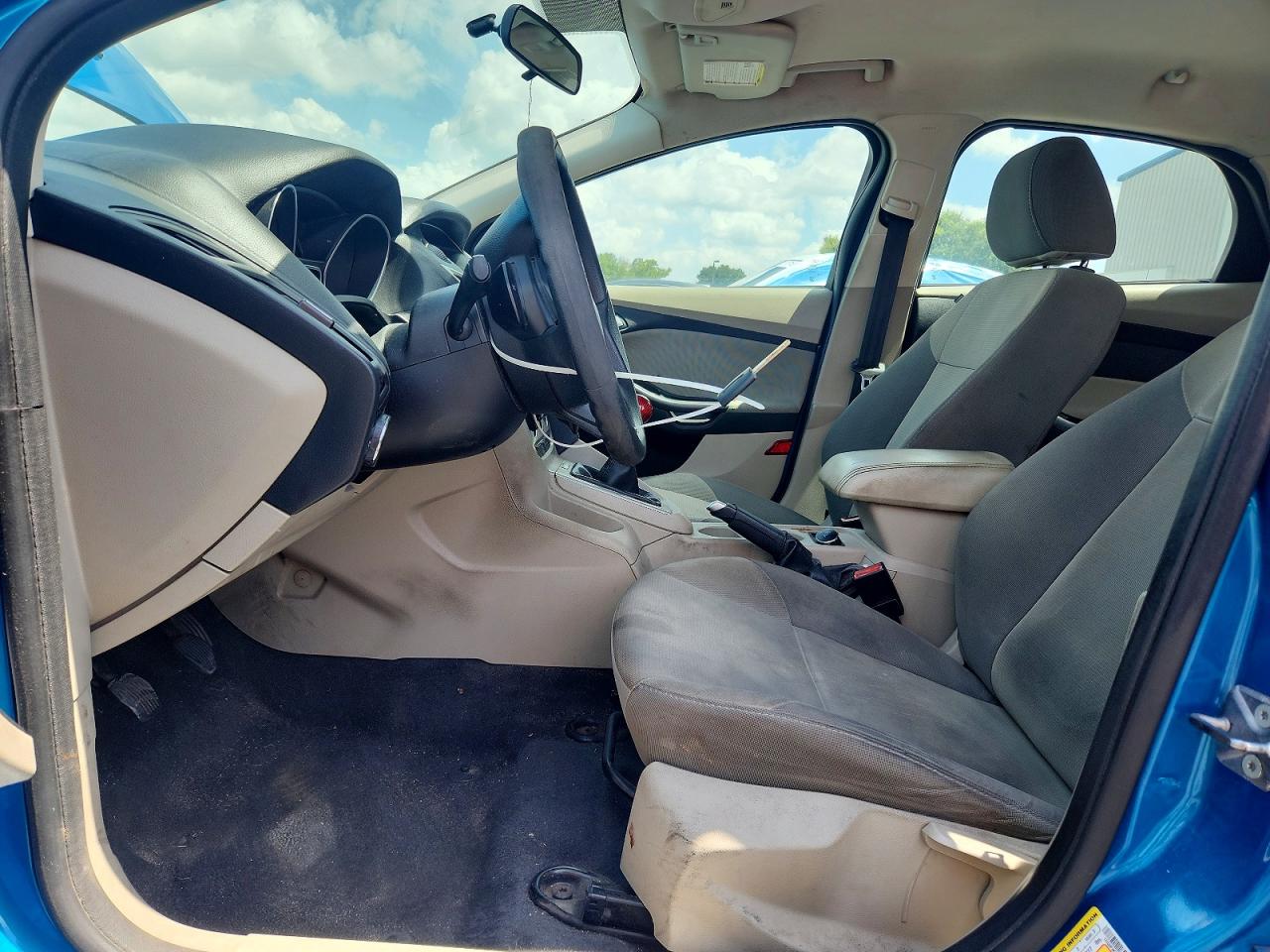2013 Ford Focus Se Blue vin: 1FADP3K23DL260612