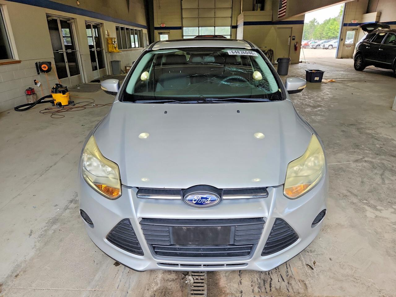 2013 Ford Focus Se Серебряный vin: 1FADP3K23DL318864