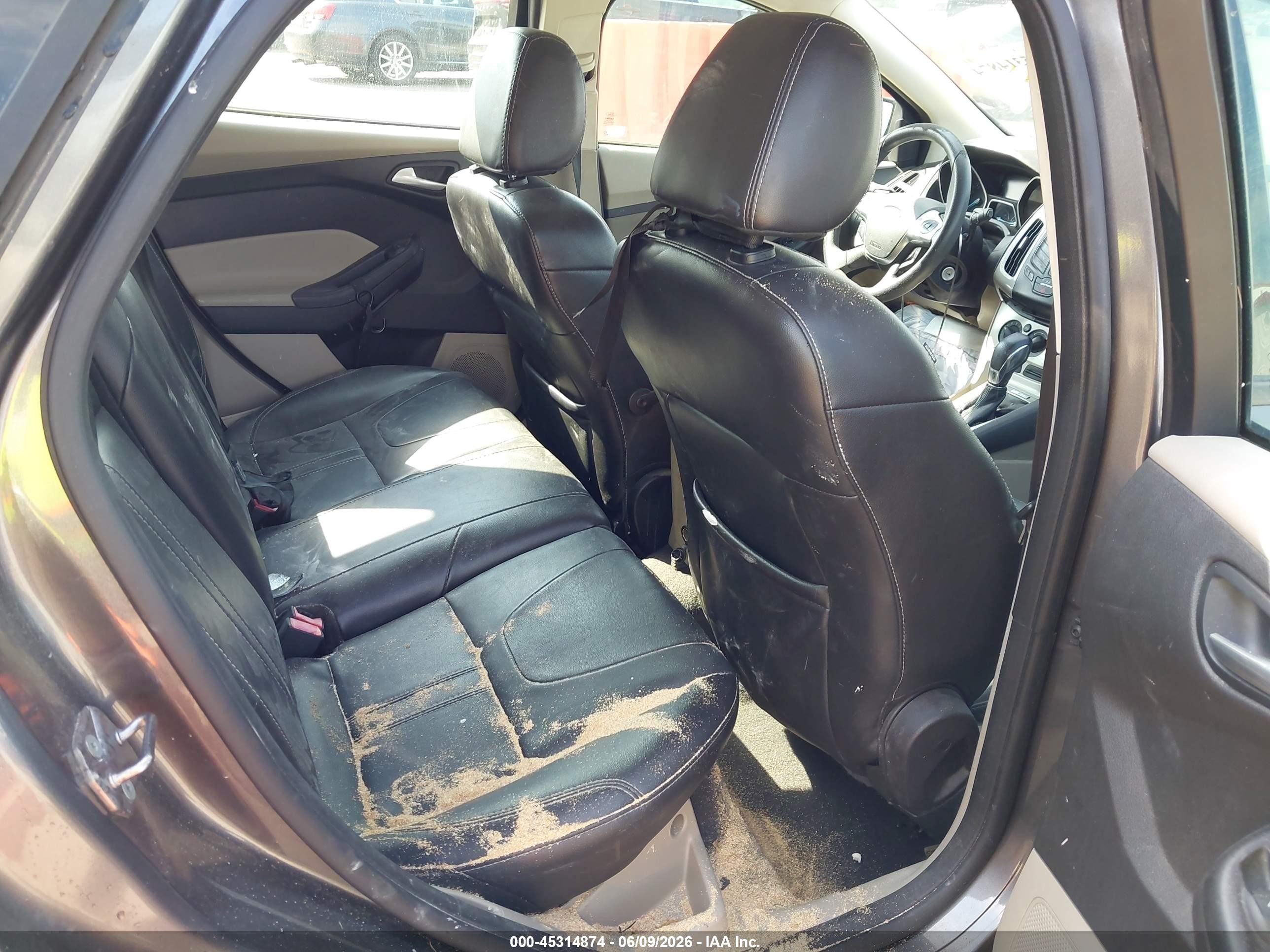 2013 Ford Focus Se Серый vin: 1FADP3K23DL330495