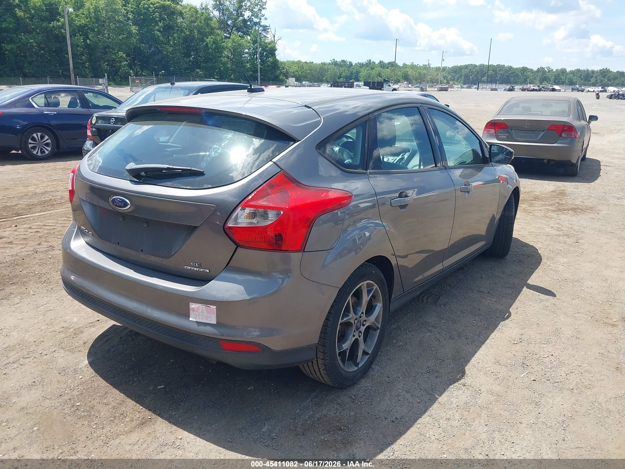 2013 Ford Focus Se Gray vin: 1FADP3K23DL352061