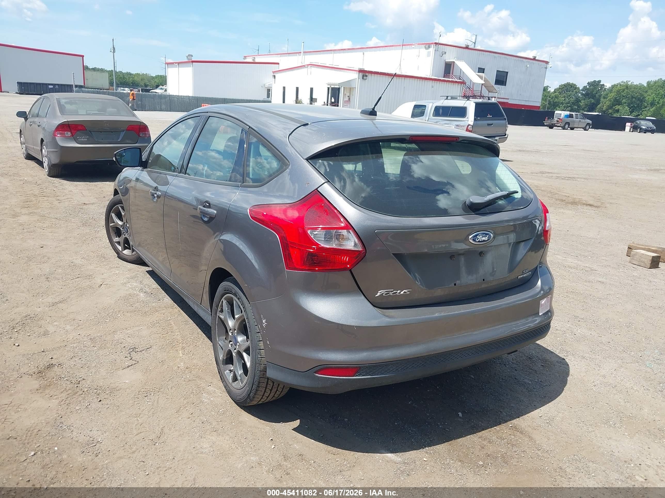 2013 Ford Focus Se Gray vin: 1FADP3K23DL352061