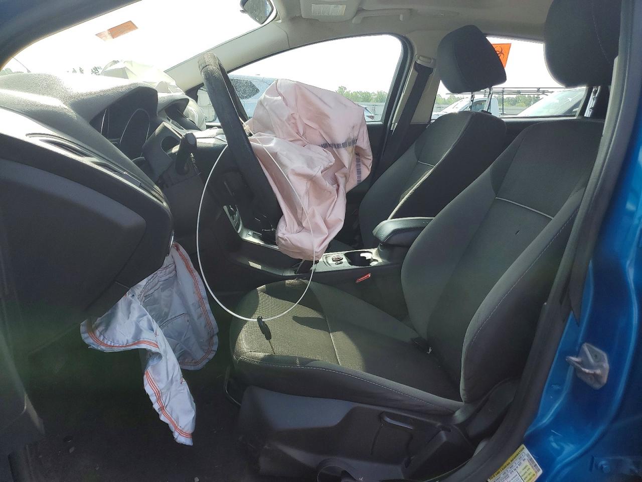 2013 Ford Focus Se Синий vin: 1FADP3K23DL371967