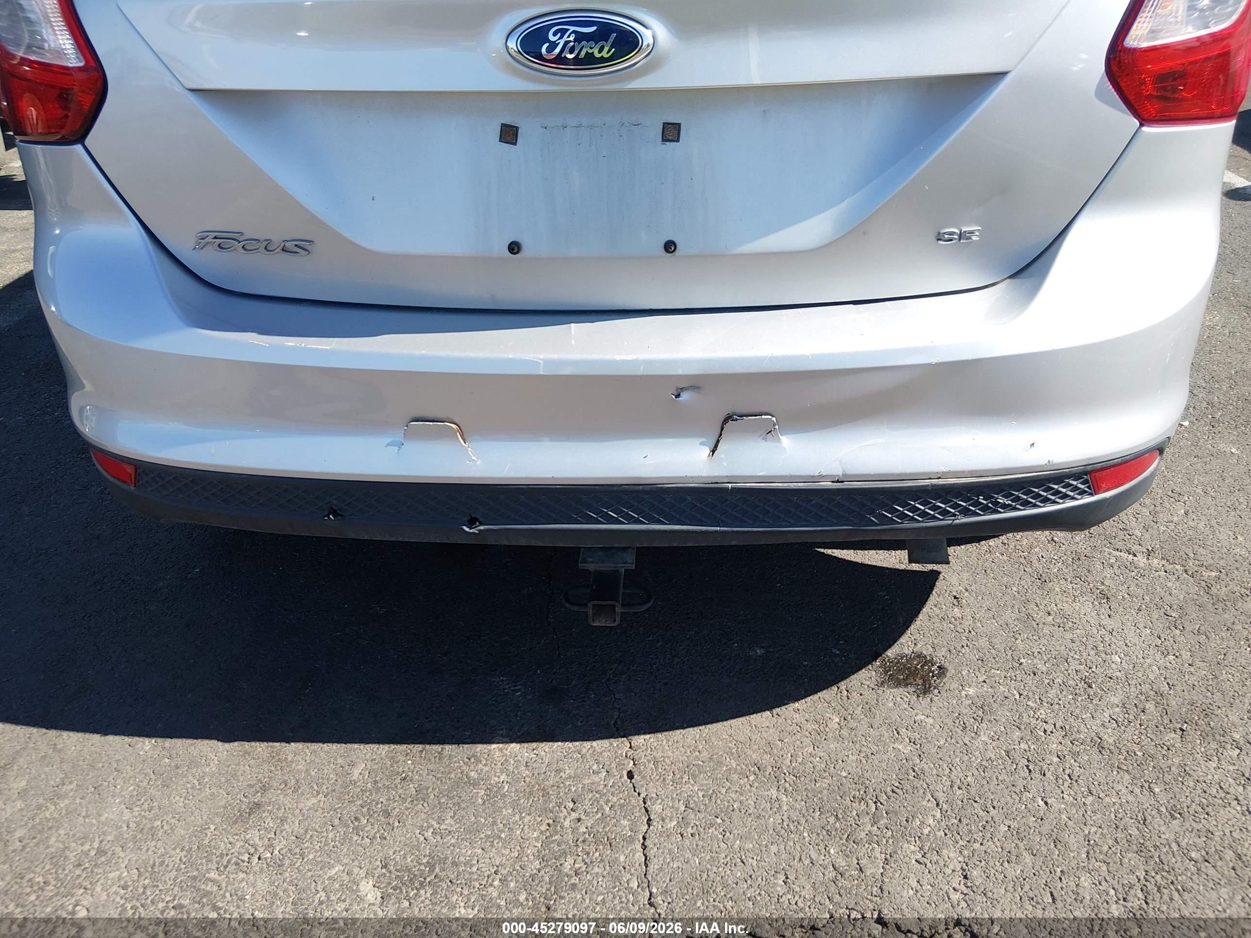 2014 Ford Focus Se Gray vin: 1FADP3K23EL112347