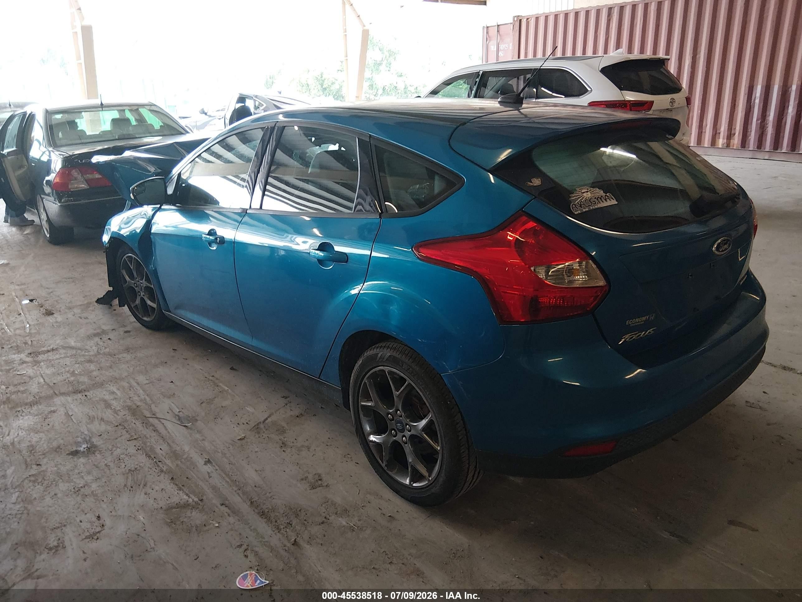 2014 Ford Focus Se Blue vin: 1FADP3K23EL134882