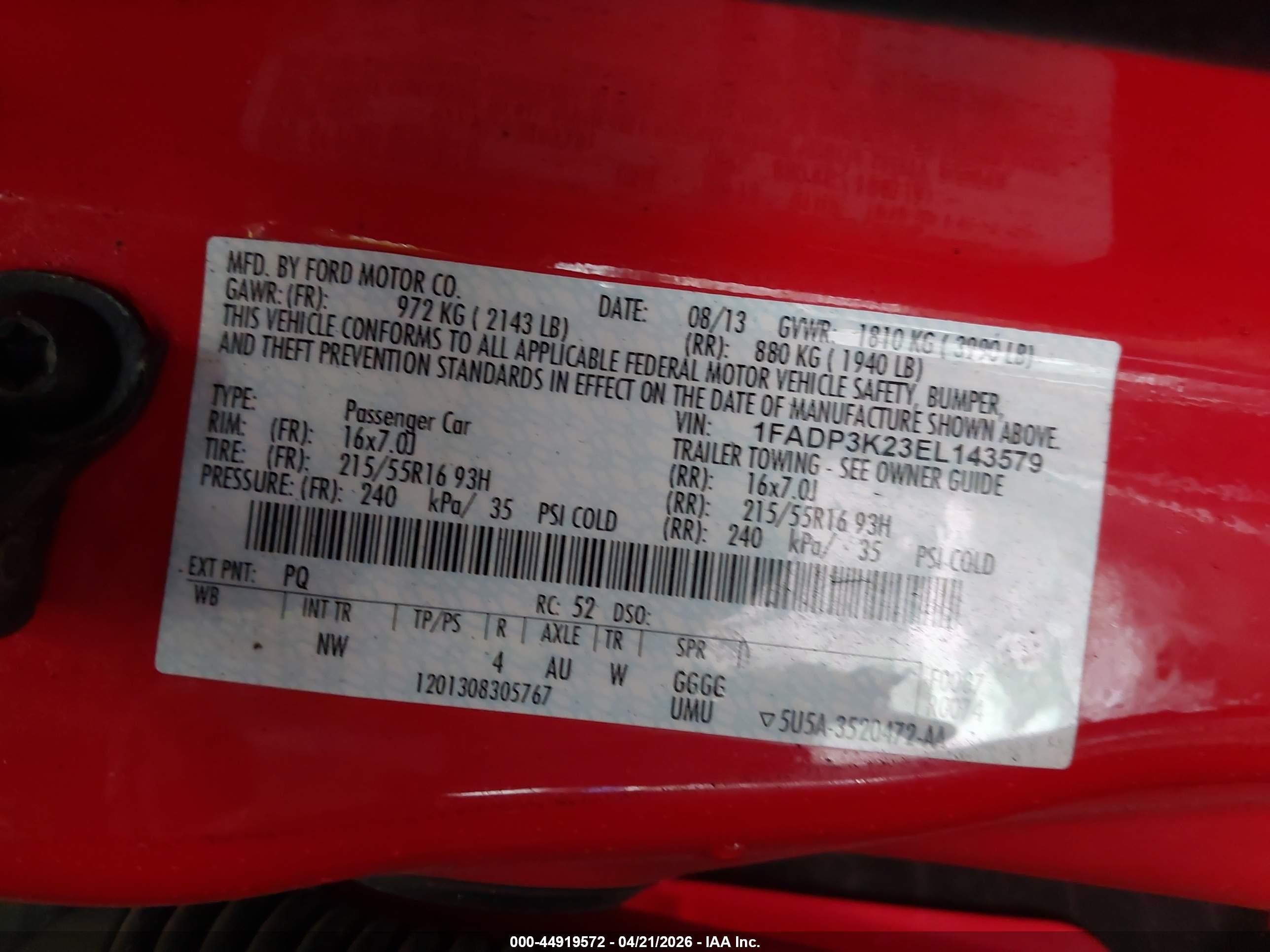 2014 Ford Focus Se Красный vin: 1FADP3K23EL143579