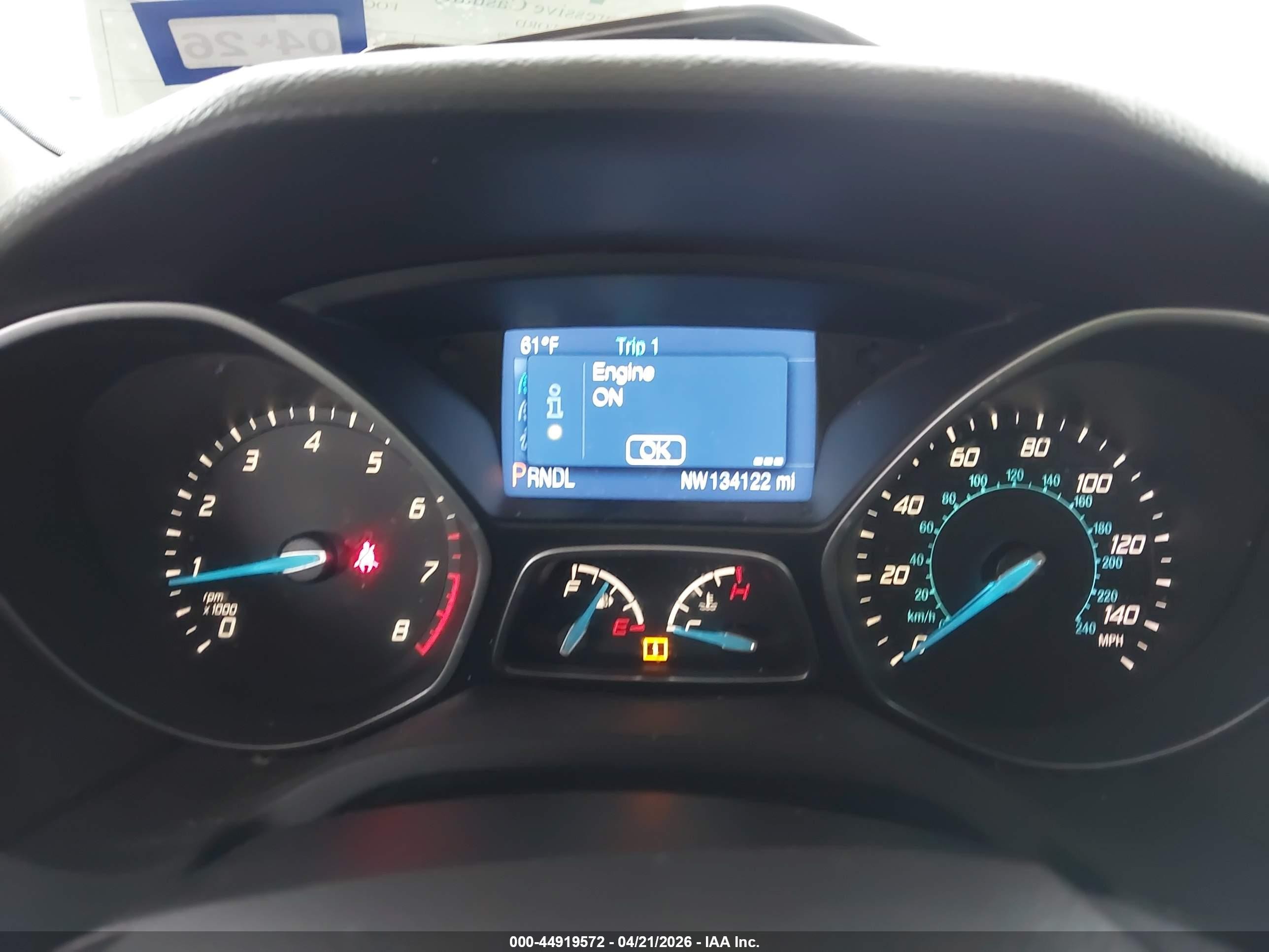 2014 Ford Focus Se Красный vin: 1FADP3K23EL143579