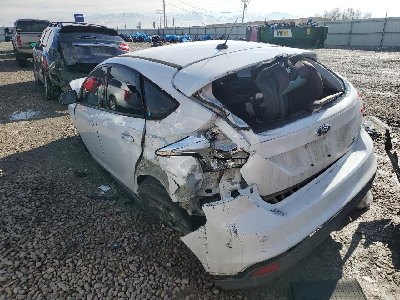 2014 Ford Focus Se White vin: 1FADP3K23EL150953