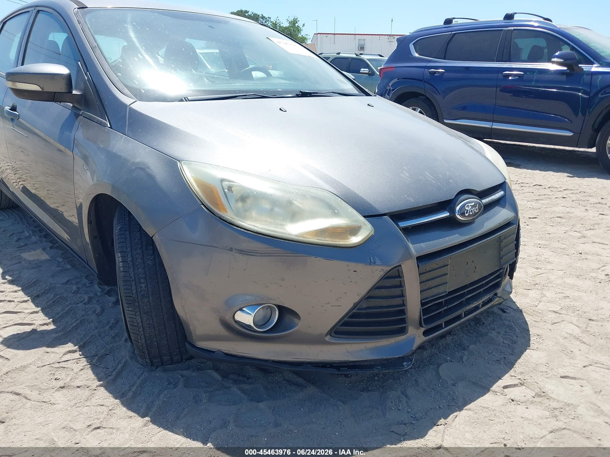2014 Ford Focus Se Gray vin: 1FADP3K23EL151133