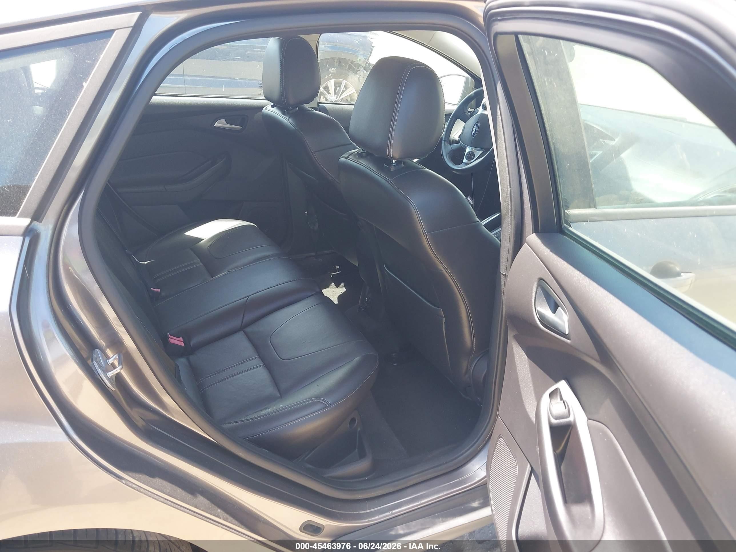 2014 Ford Focus Se Gray vin: 1FADP3K23EL151133