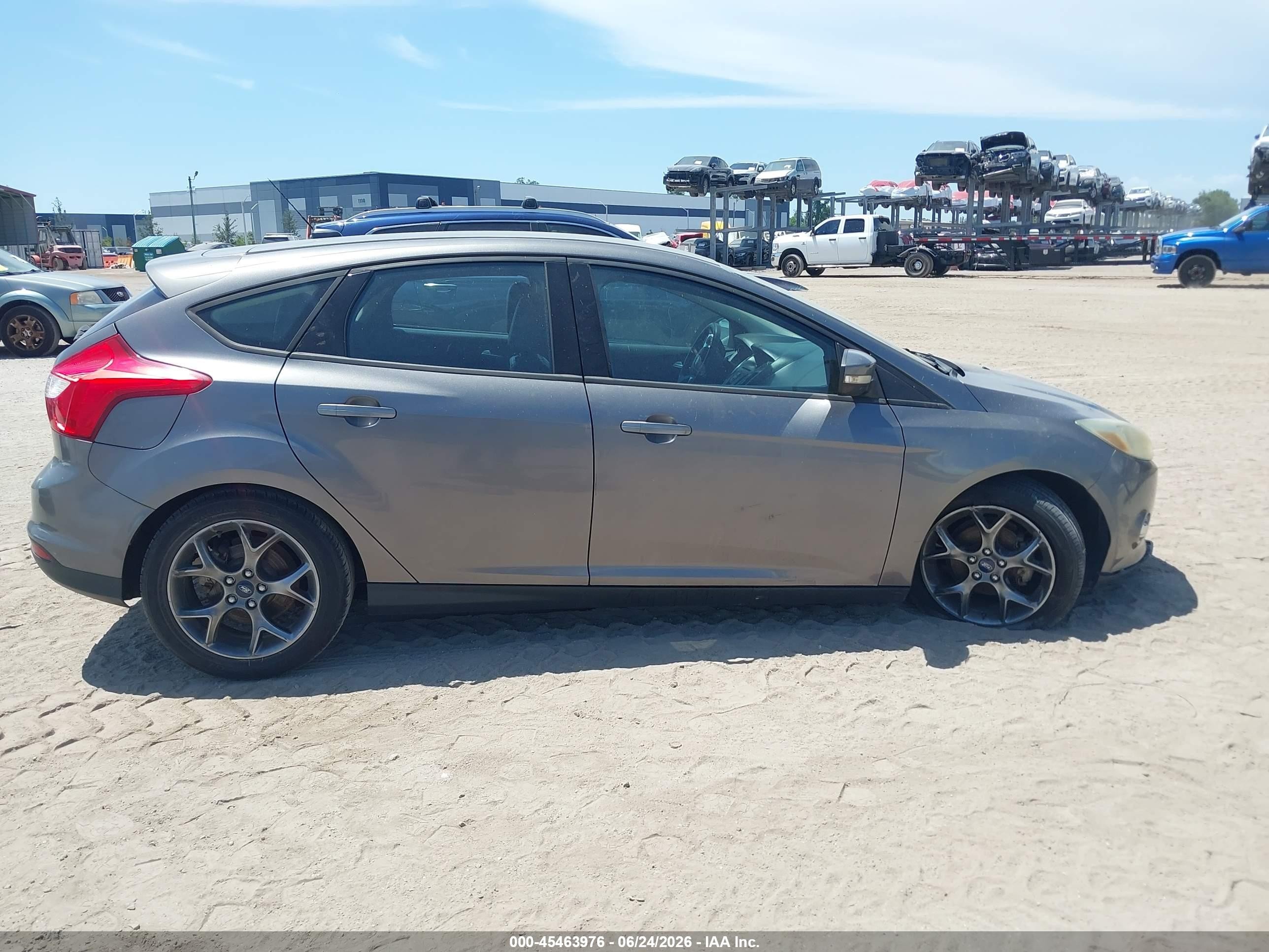 2014 Ford Focus Se Gray vin: 1FADP3K23EL151133