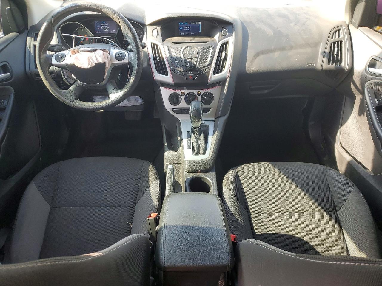 2014 Ford Focus Se White vin: 1FADP3K23EL157353