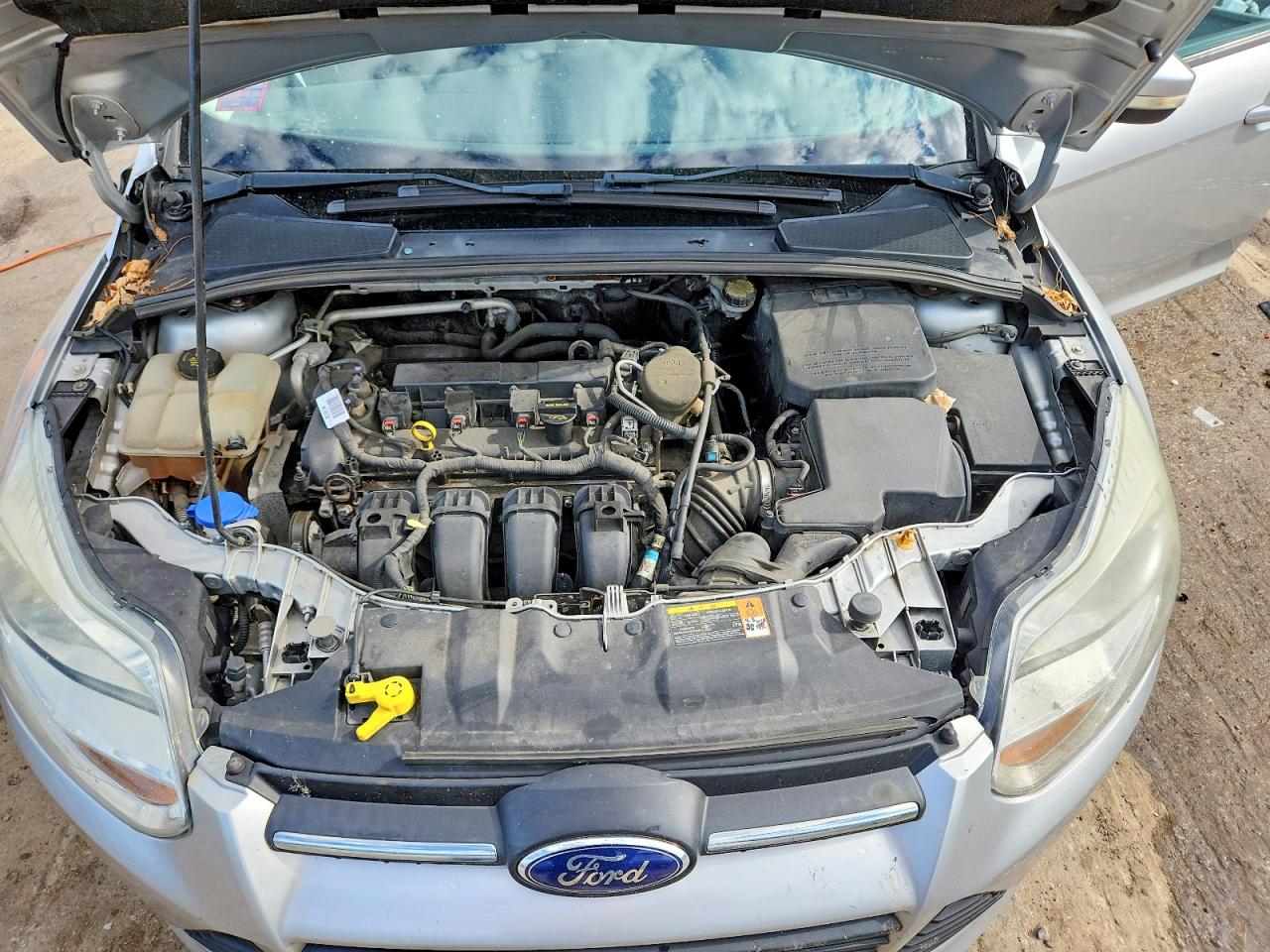 2014 Ford Focus Se Silver vin: 1FADP3K23EL157613