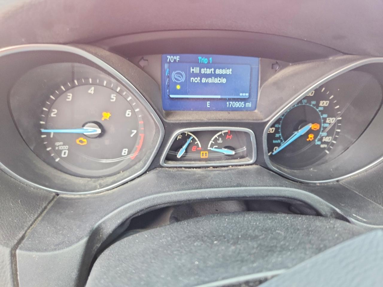 2014 Ford Focus Se Red vin: 1FADP3K23EL174413