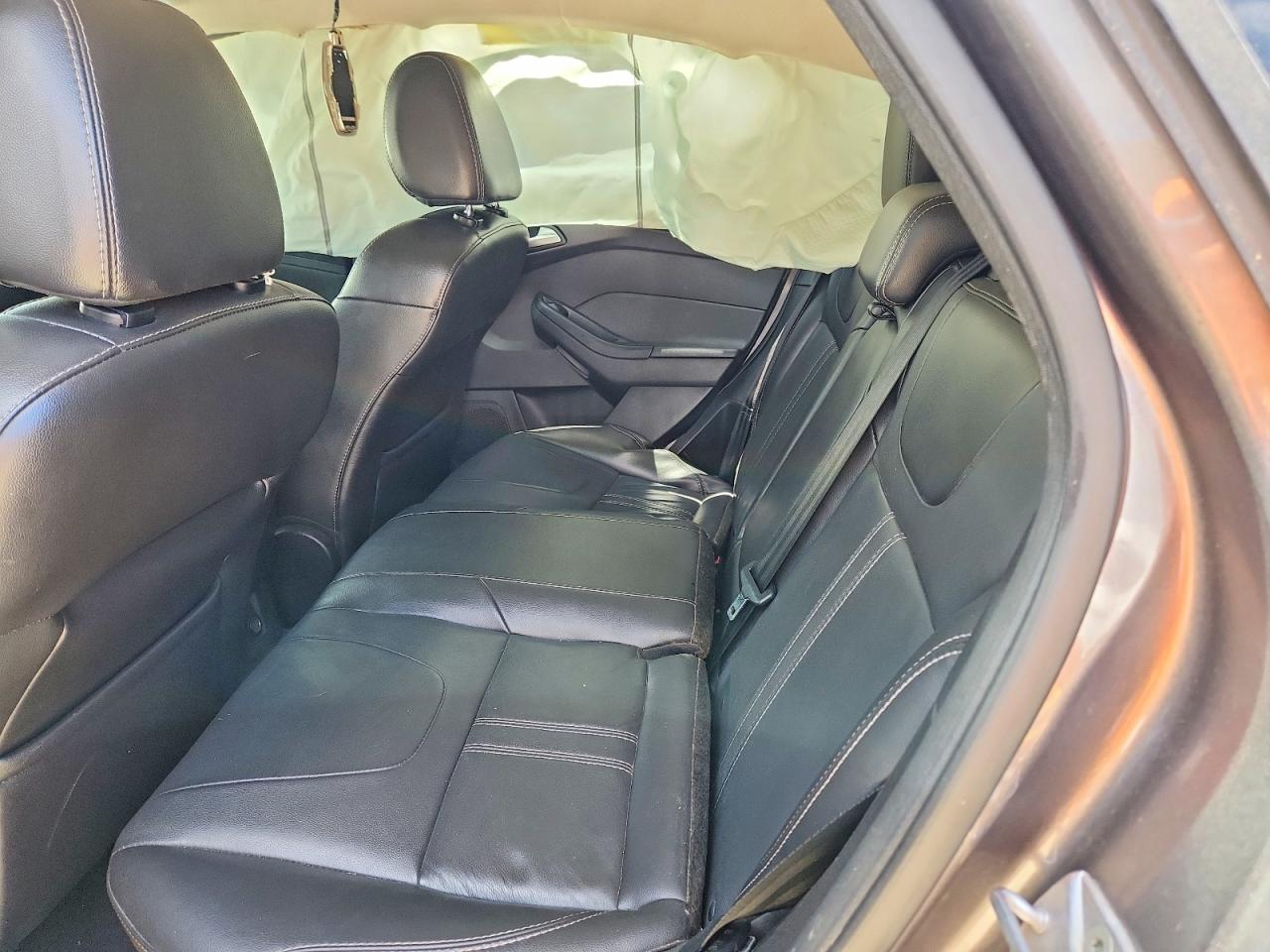 2014 Ford Focus Se Серый vin: 1FADP3K23EL213176