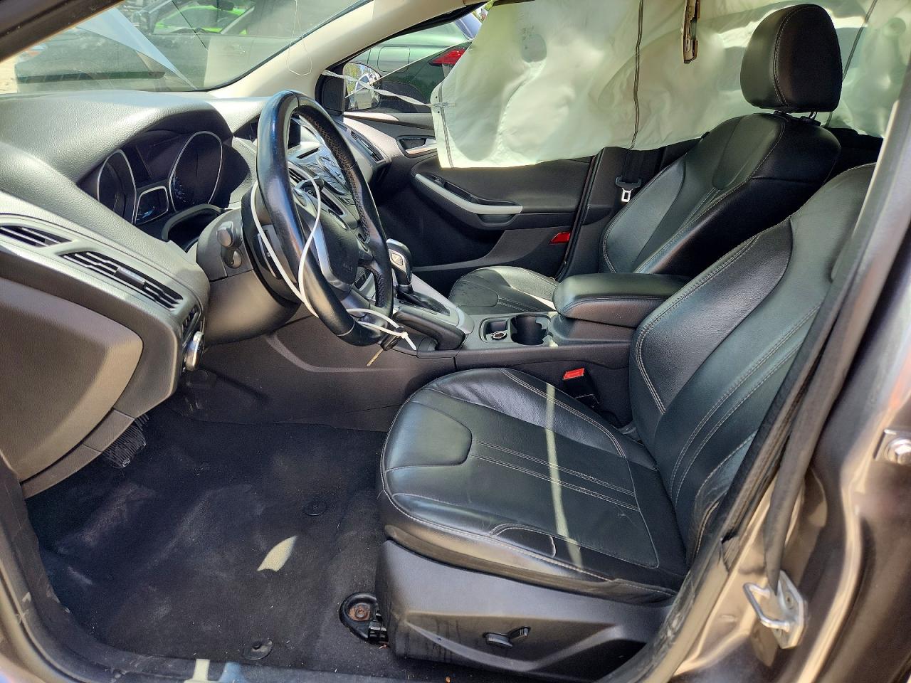 2014 Ford Focus Se Серый vin: 1FADP3K23EL213176