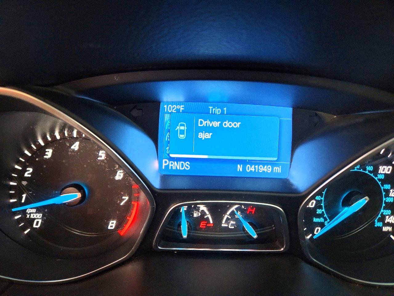 2014 Ford Focus Se Blue vin: 1FADP3K23EL294003