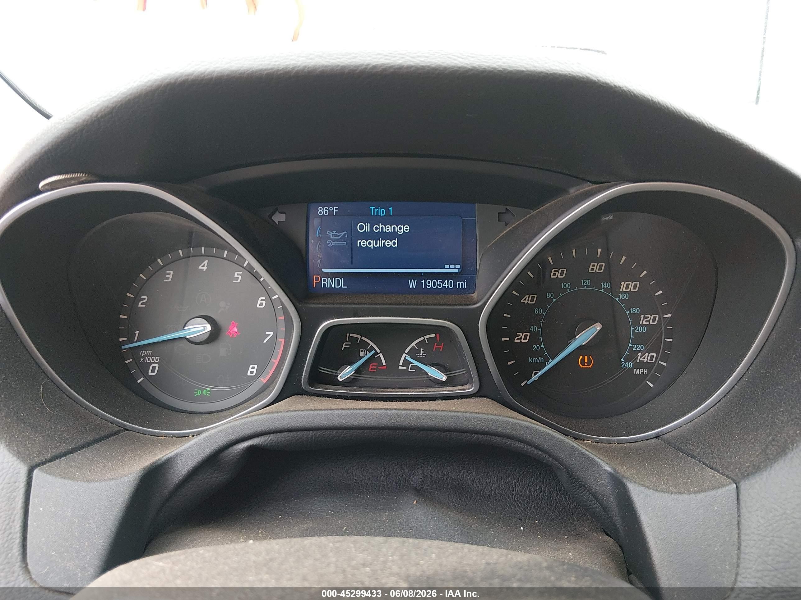 2014 Ford Focus Se Red vin: 1FADP3K23EL318414