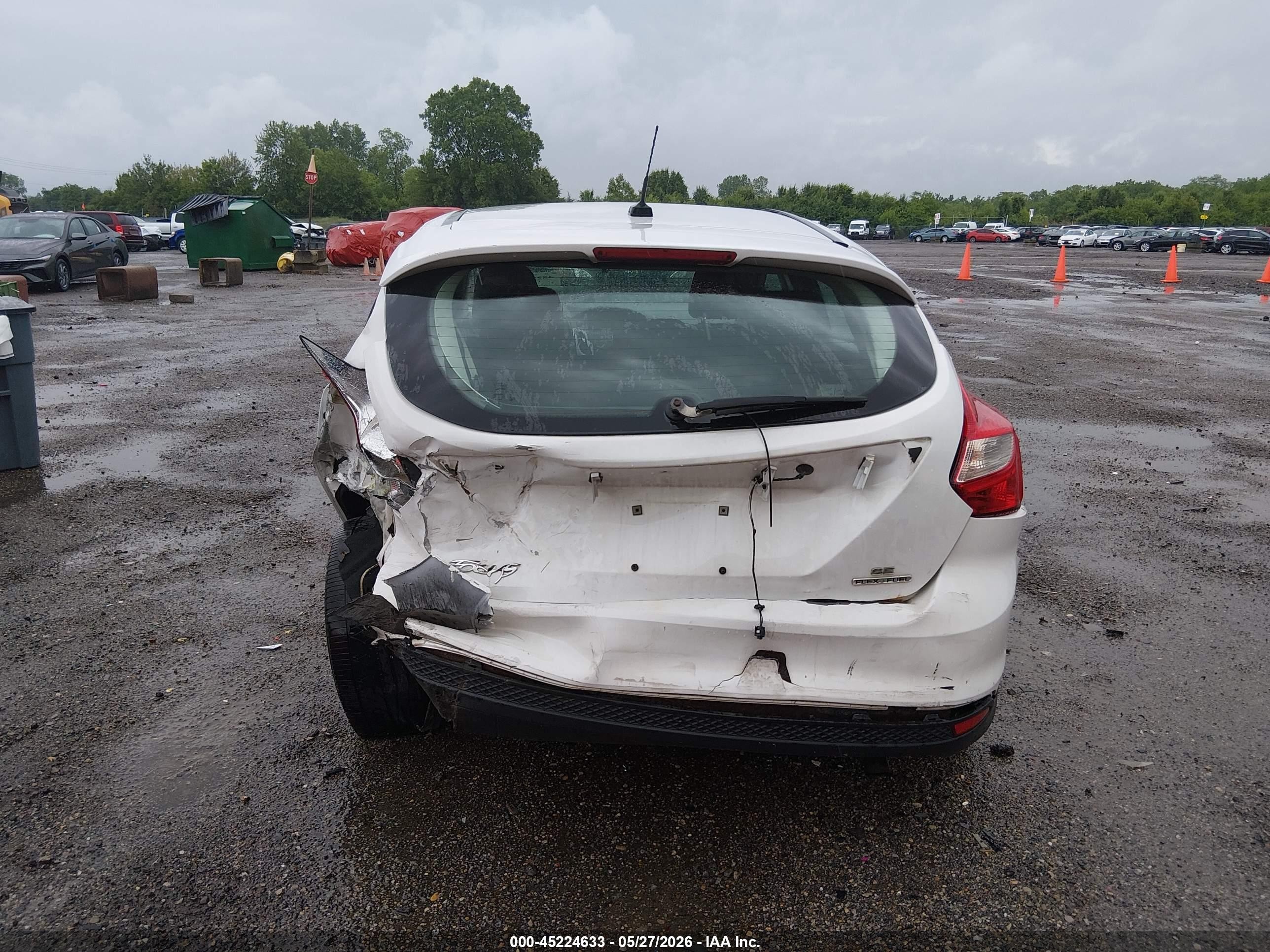 2014 Ford Focus Se Белый vin: 1FADP3K23EL325752